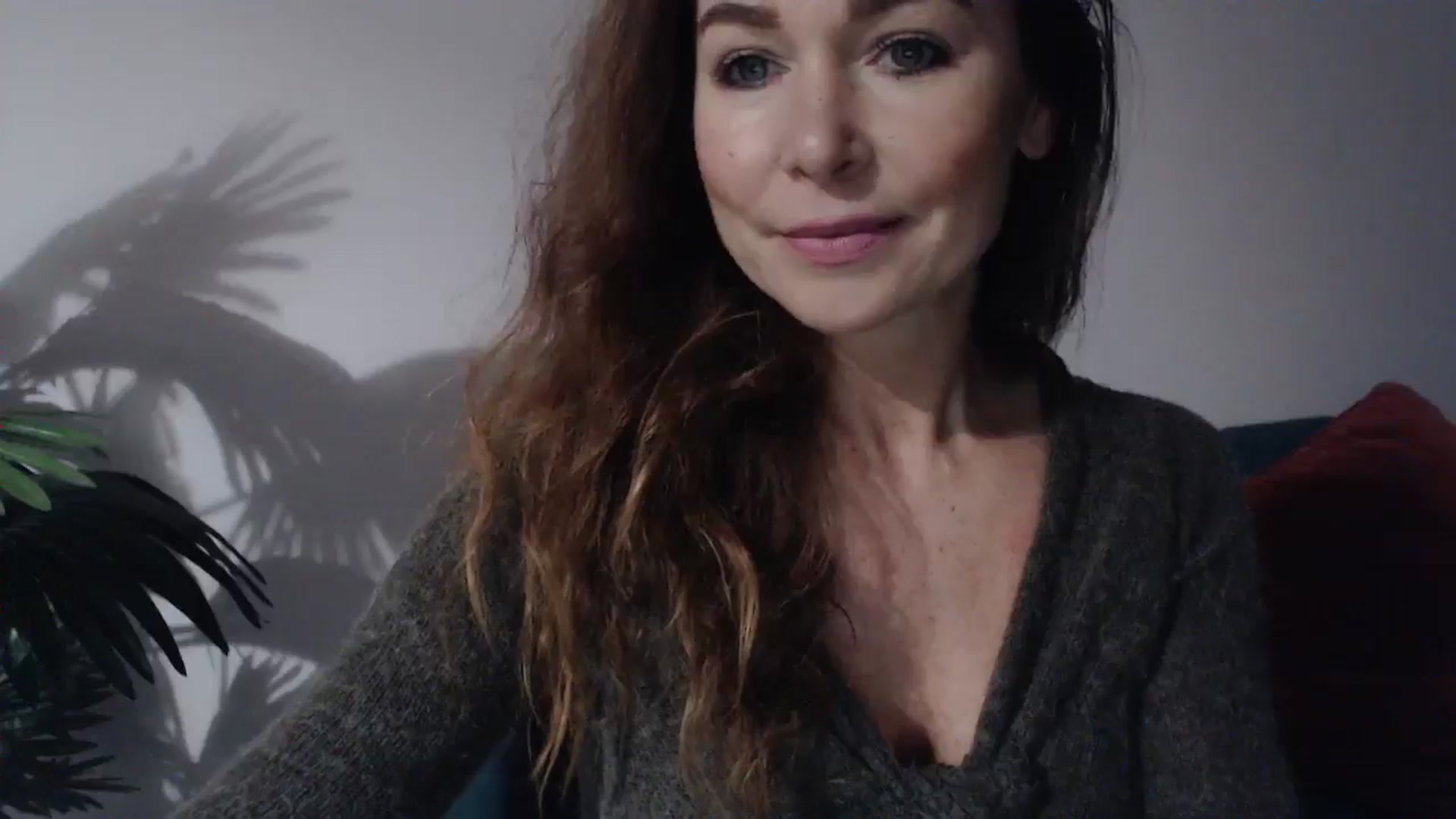 Gallery image thumbnail from Delilah_sweet's myfreecams stream on, 10/07/2024, 17:54 image 14 of 20