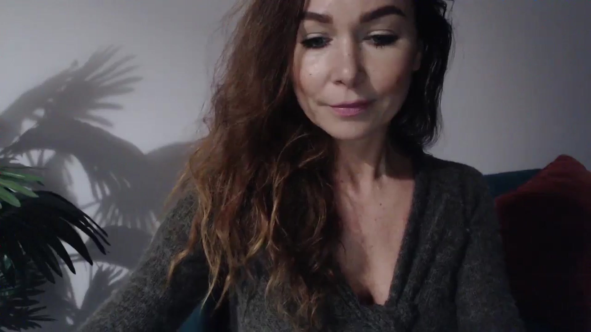 Gallery image thumbnail from Delilah_sweet's myfreecams stream on, 10/07/2024, 17:54 image 17 of 20