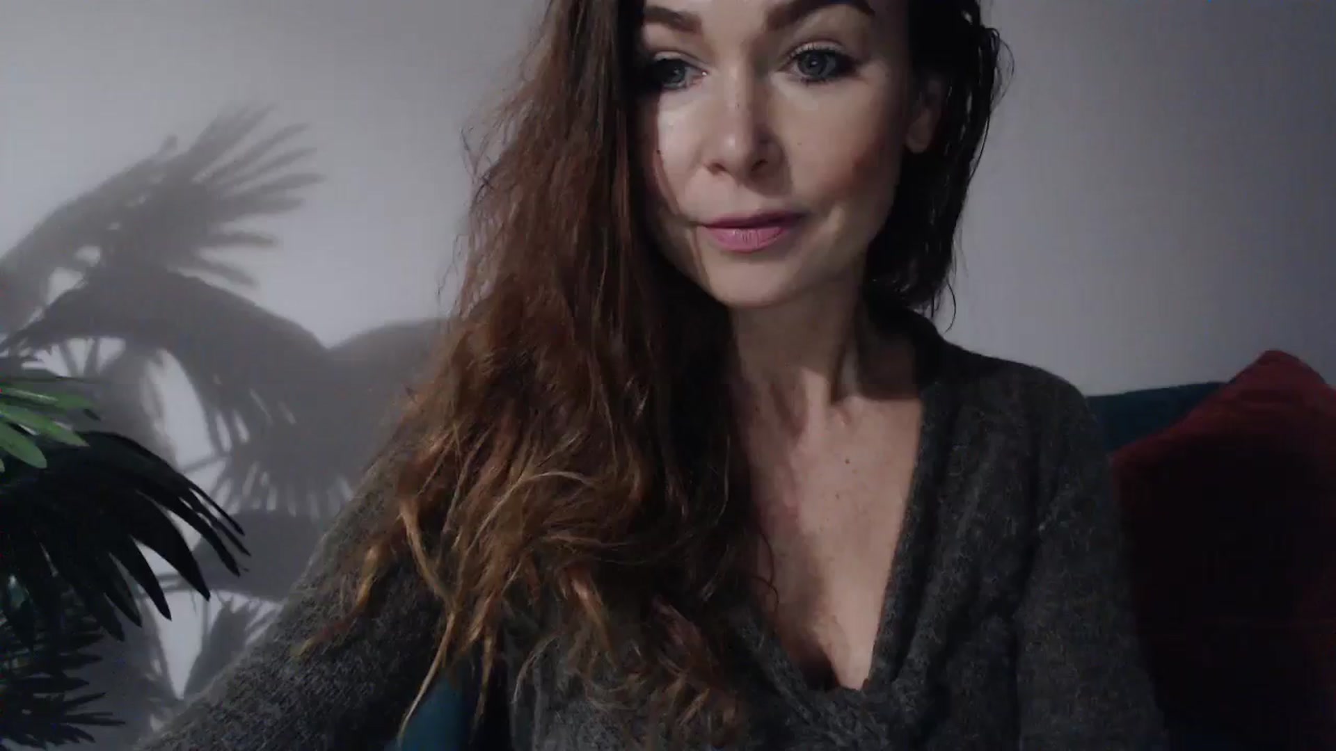 Gallery image thumbnail from Delilah_sweet's myfreecams stream on, 10/07/2024, 17:54 image 1 of 20