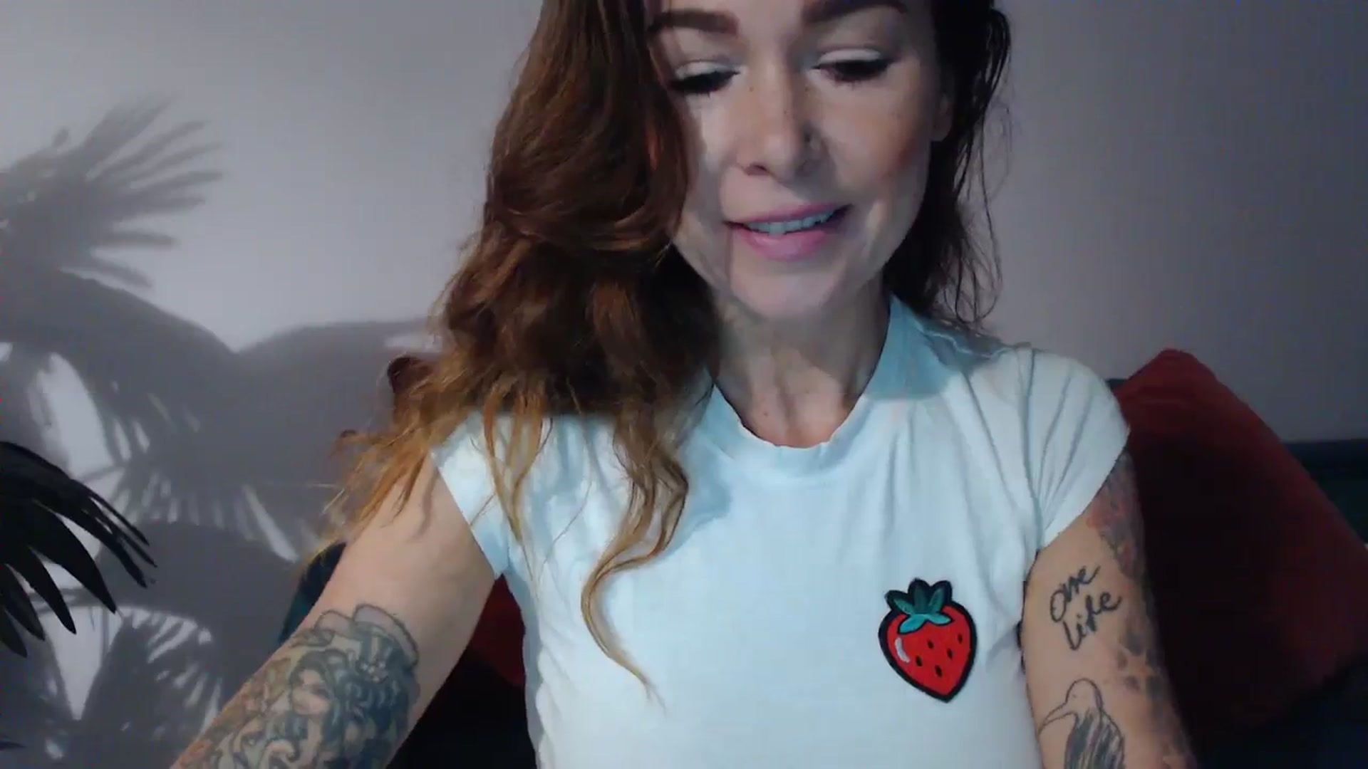 Gallery image thumbnail from Delilah_sweet's myfreecams stream on, 10/08/2024, 16:47 image 2 of 20