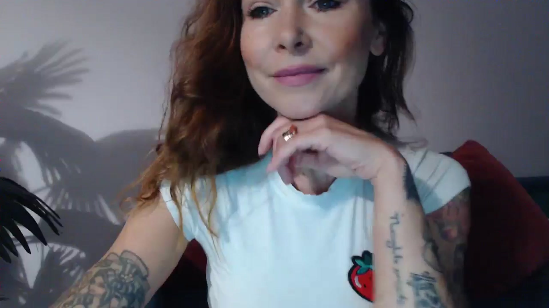 Gallery image thumbnail from Delilah_sweet's myfreecams stream on, 10/08/2024, 16:47 image 3 of 20