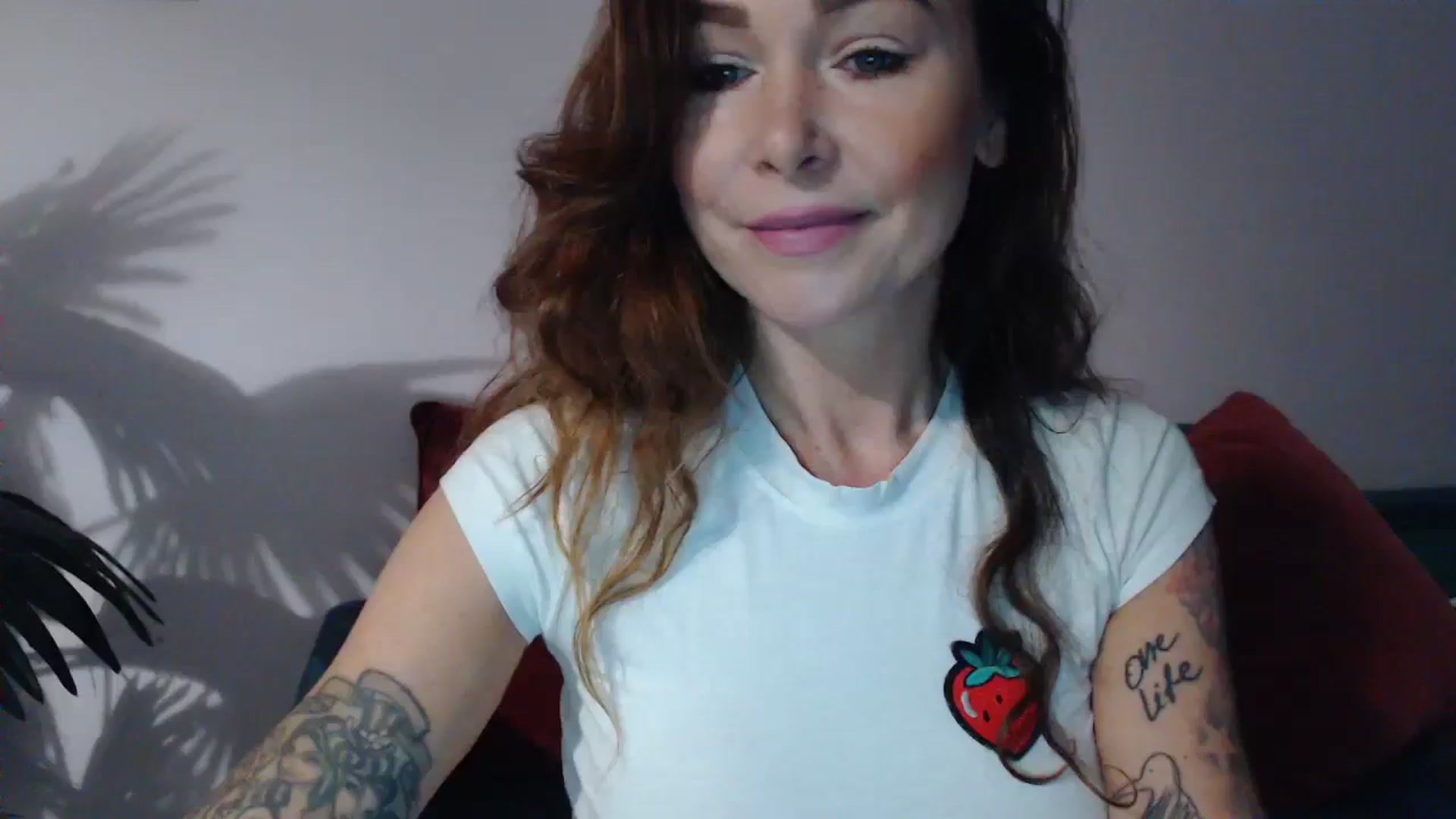 Gallery image thumbnail from Delilah_sweet's myfreecams stream on, 10/08/2024, 16:47 image 1 of 20