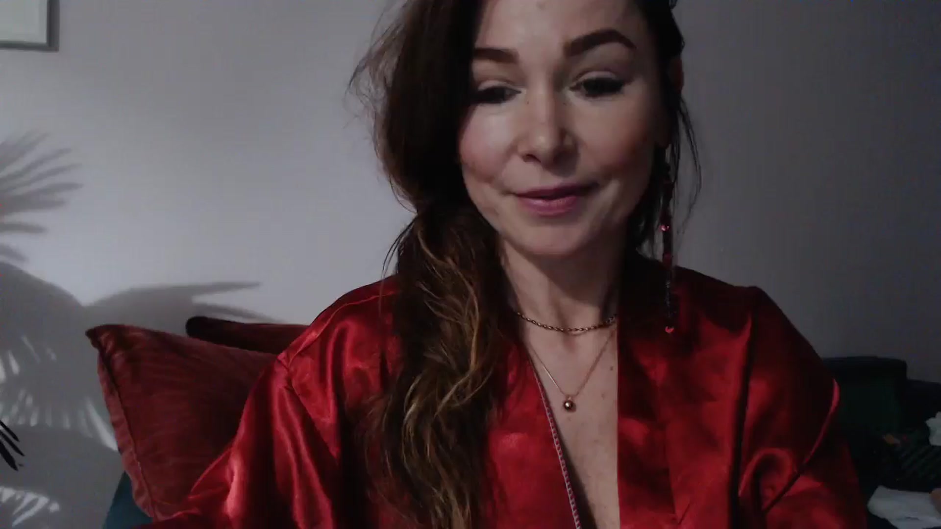 Gallery image thumbnail from Delilah_sweet's myfreecams stream on, 10/15/2024, 17:41 image 13 of 20