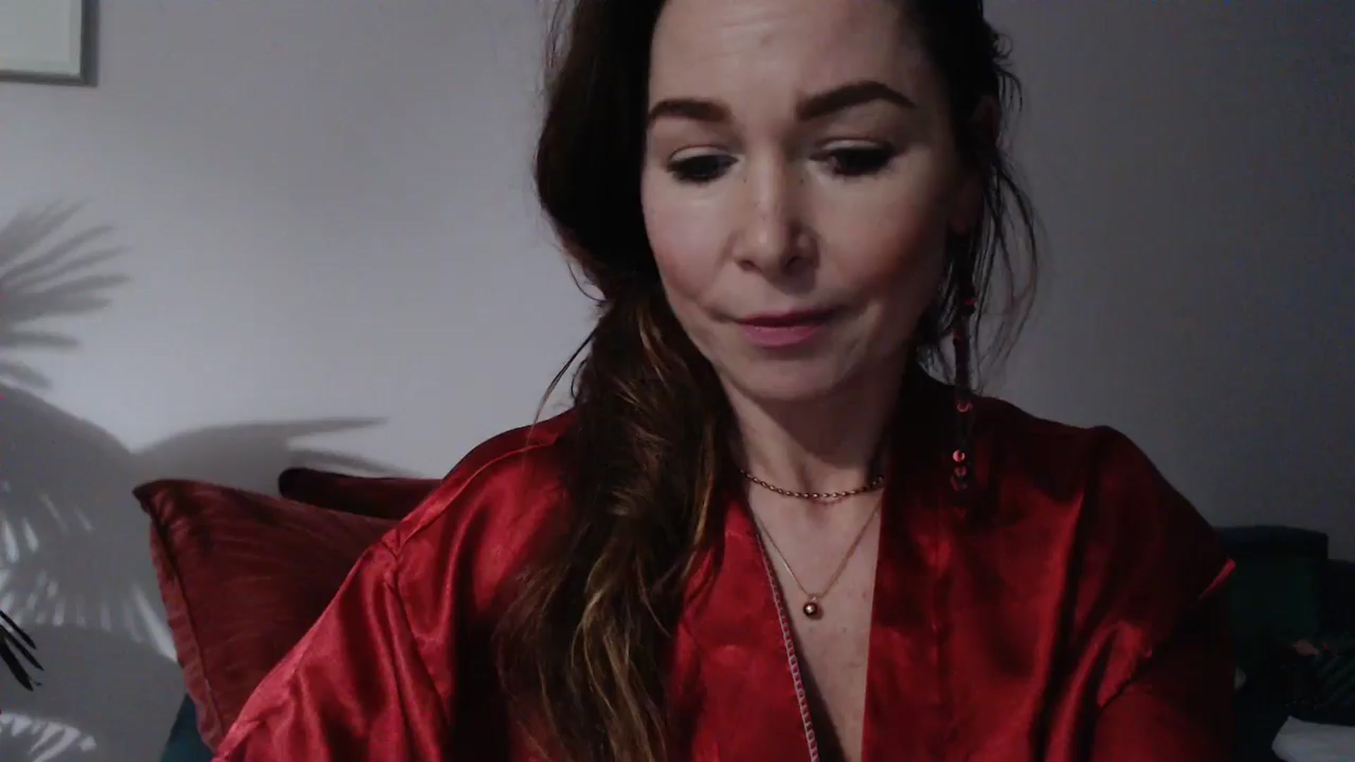 Gallery image thumbnail from Delilah_sweet's myfreecams stream on, 10/15/2024, 17:41 image 9 of 20