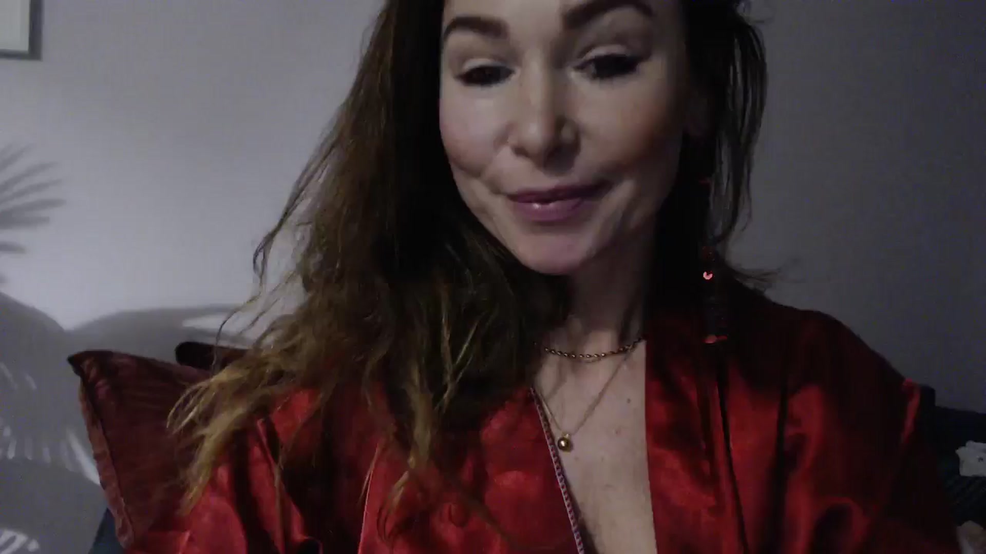 Gallery image thumbnail from Delilah_sweet's myfreecams stream on, 10/15/2024, 17:41 image 4 of 20