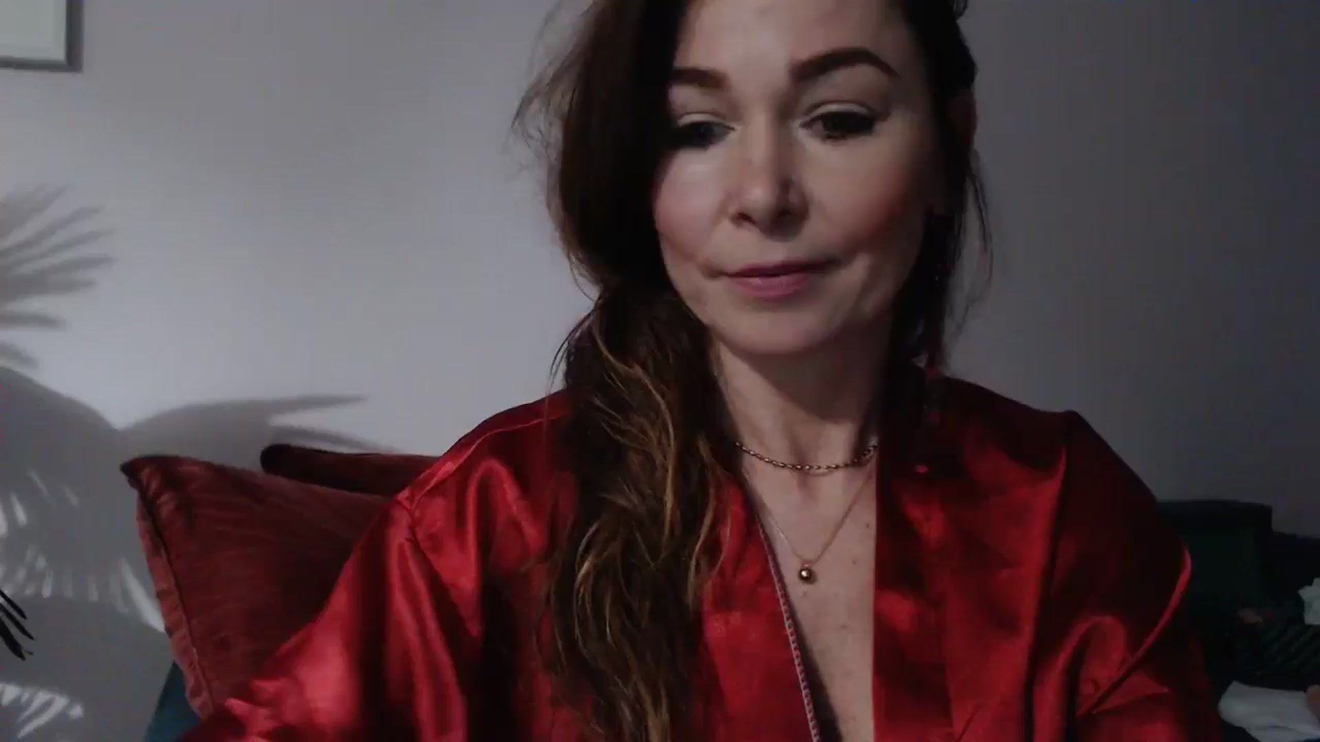Gallery image thumbnail from Delilah_sweet's myfreecams stream on, 10/15/2024, 17:41 image 15 of 20