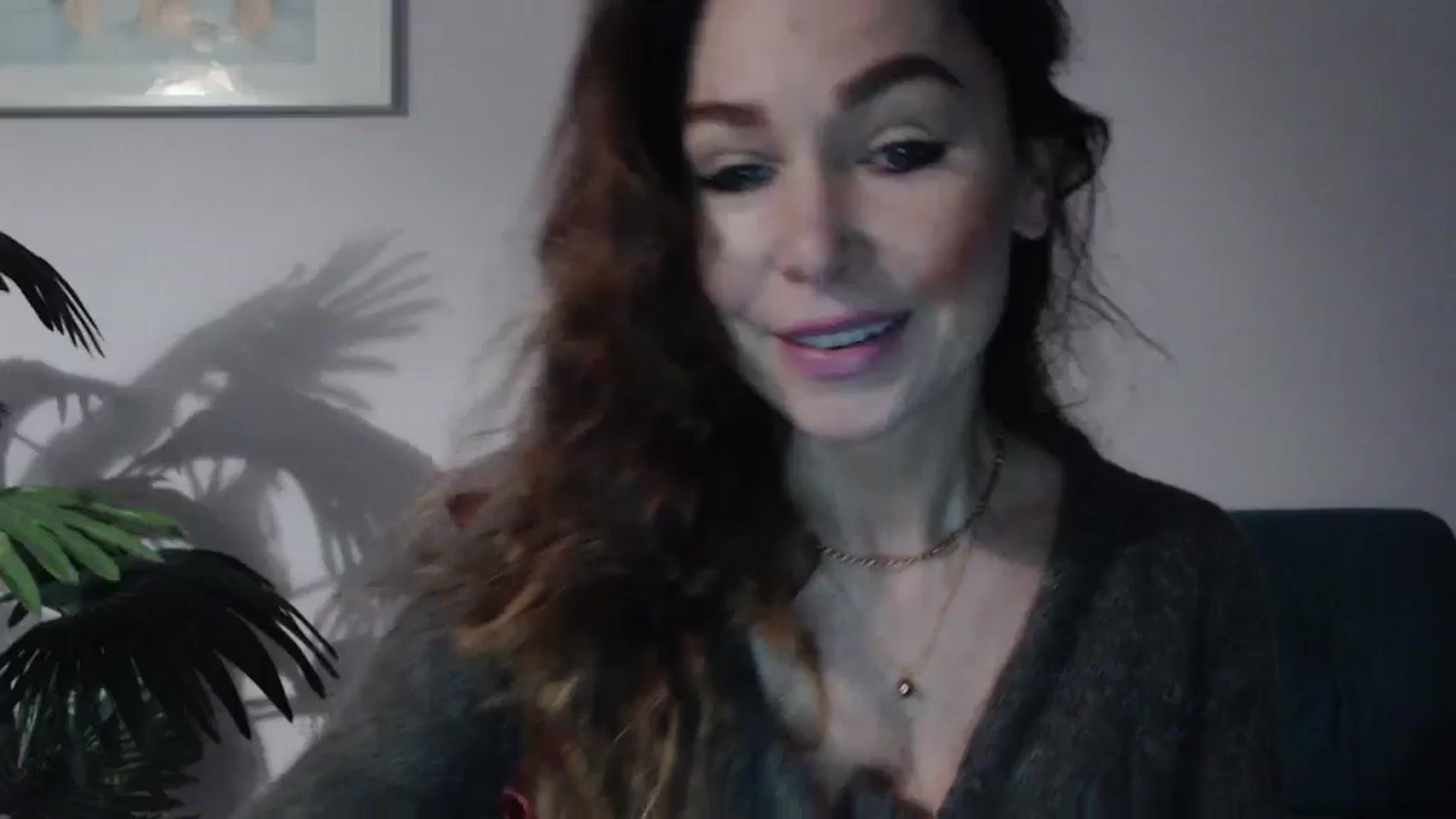 Gallery image thumbnail from Delilah_sweet's myfreecams stream on, 10/17/2024, 13:41 image 4 of 20