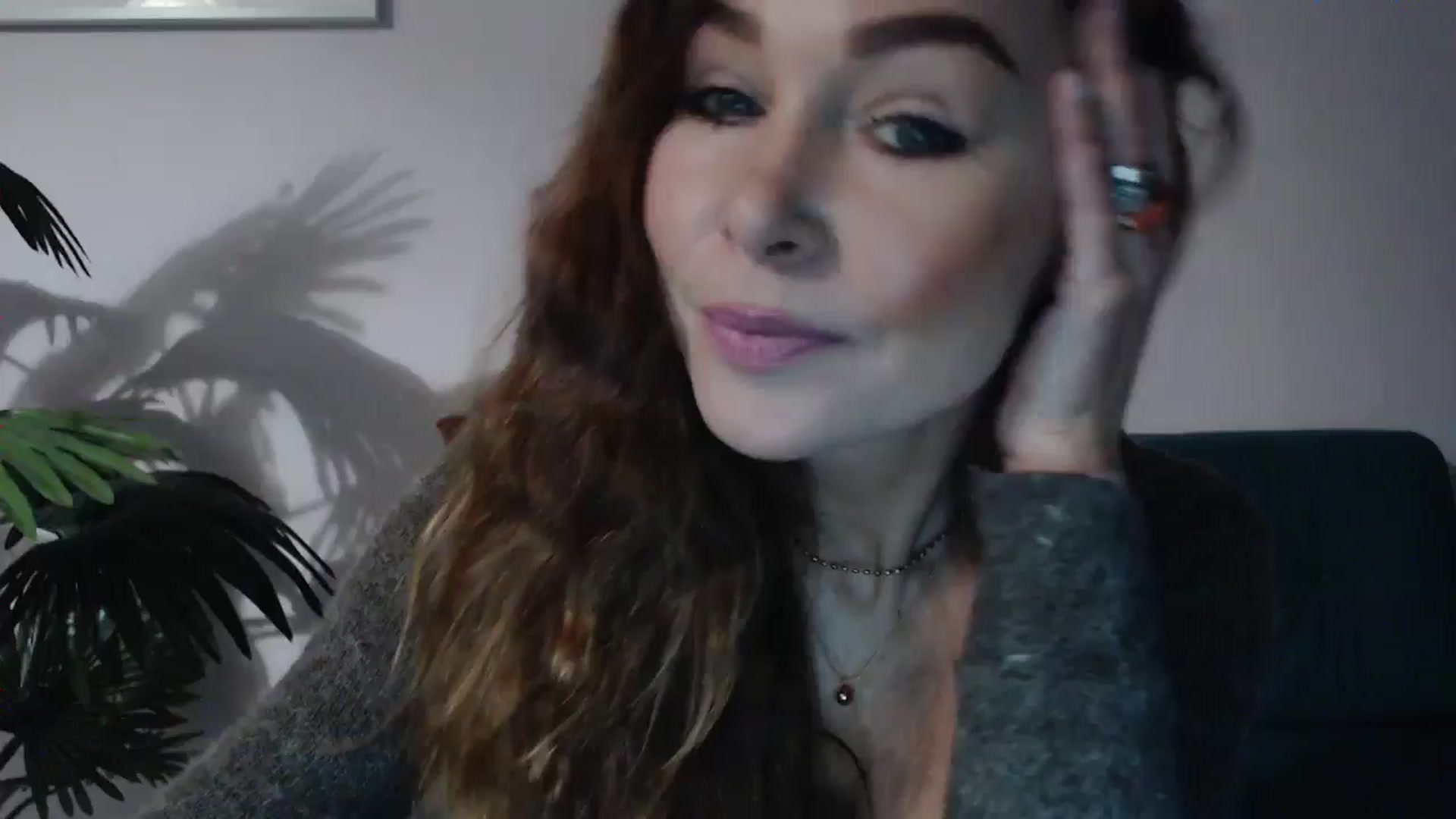 Gallery image thumbnail from Delilah_sweet's myfreecams stream on, 10/17/2024, 15:49 image 1 of 20