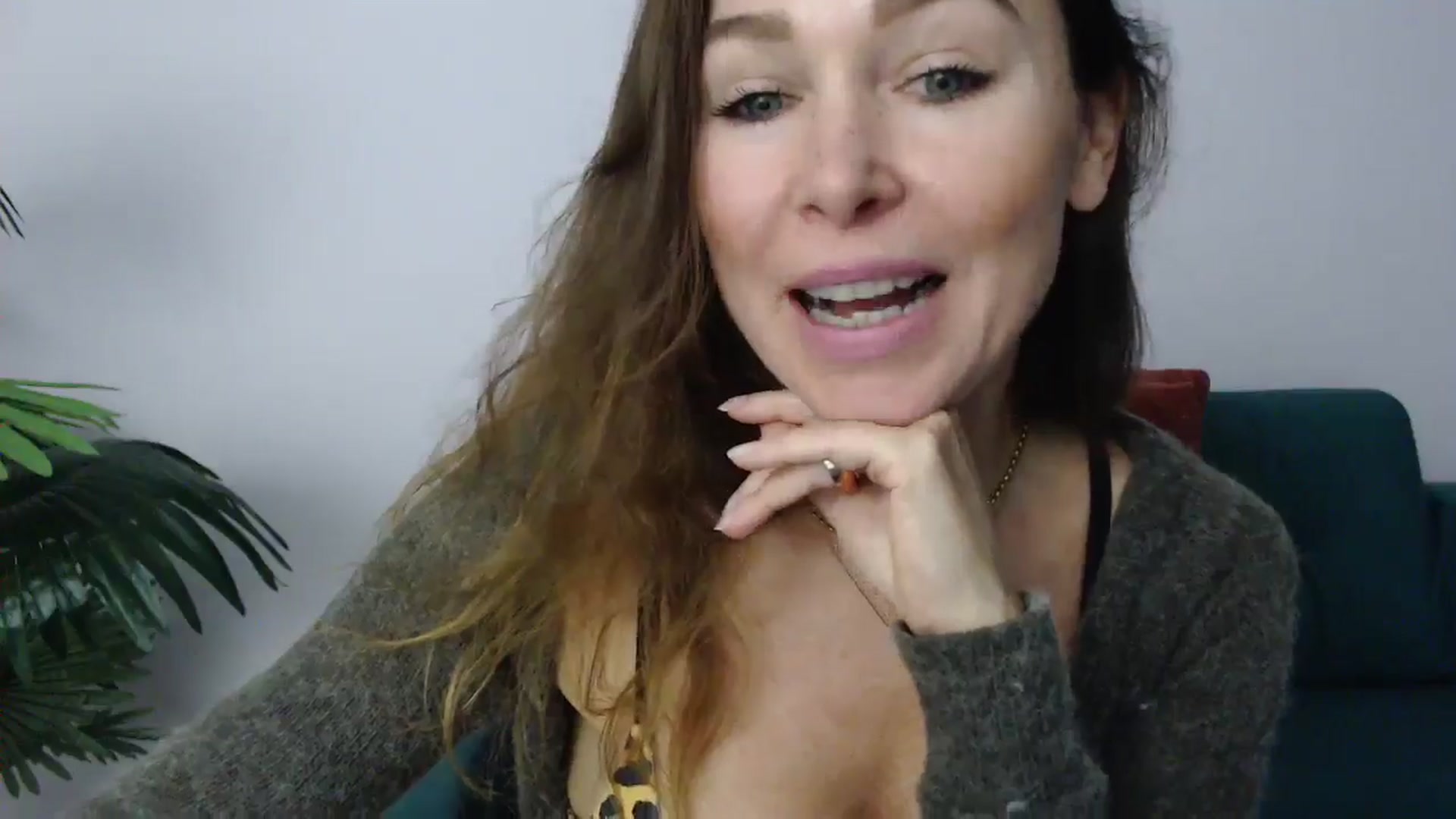Gallery image thumbnail from Delilah_sweet's myfreecams stream on, 10/21/2024, 16:56 image 20 of 20