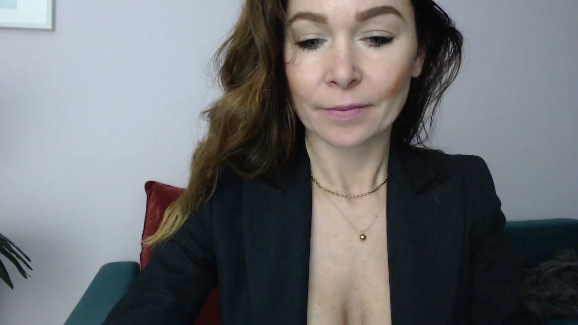Gallery image thumbnail from Delilah_sweet's myfreecams stream on, 10/24/2024, 14:24 image 8 of 20