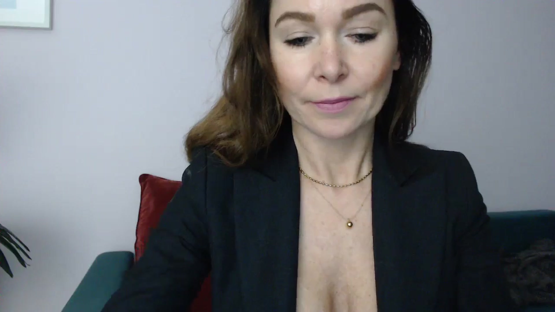 Gallery image thumbnail from Delilah_sweet's myfreecams stream on, 10/24/2024, 14:24 image 6 of 20