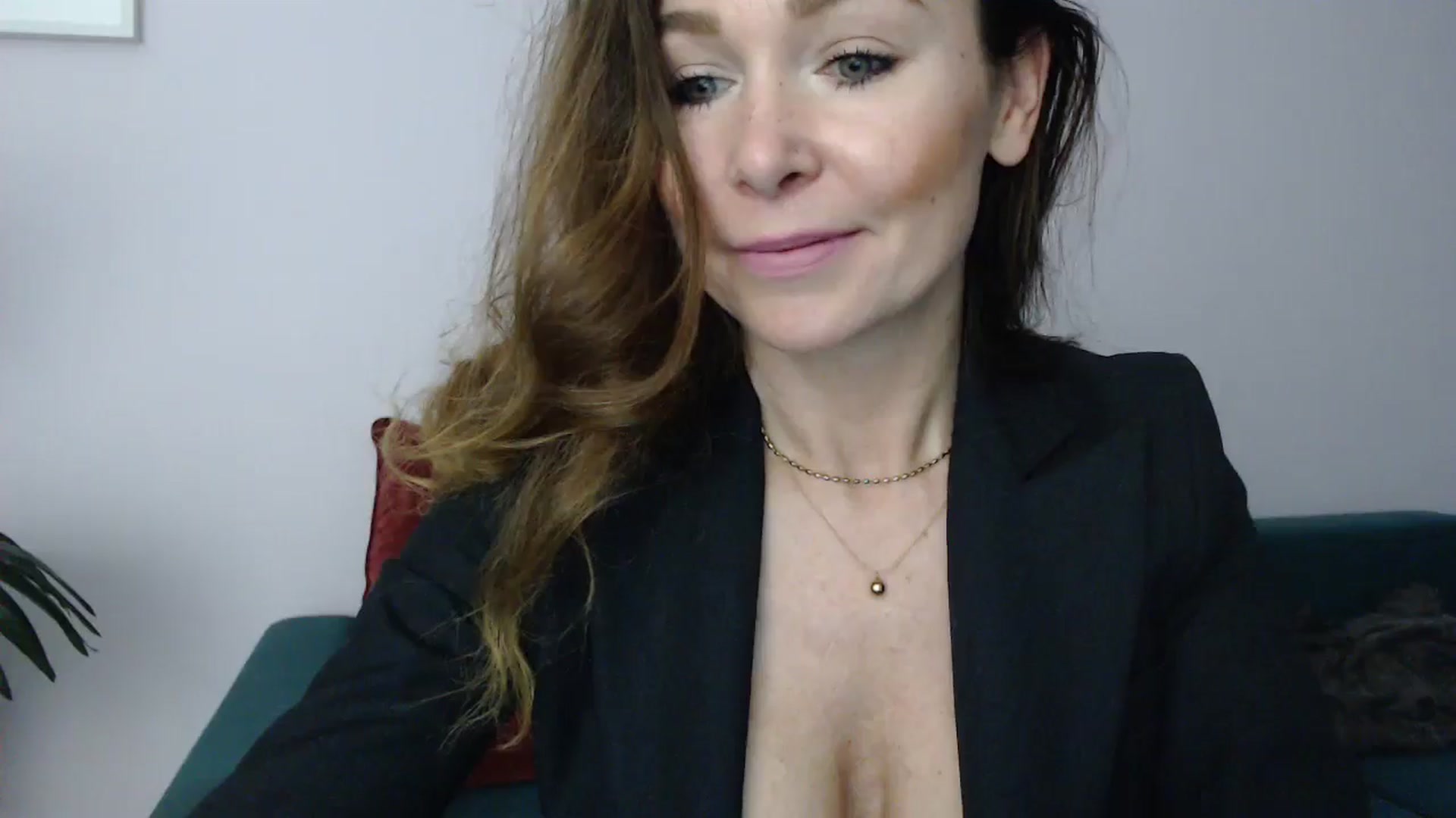 Gallery image thumbnail from Delilah_sweet's myfreecams stream on, 10/24/2024, 14:24 image 15 of 20