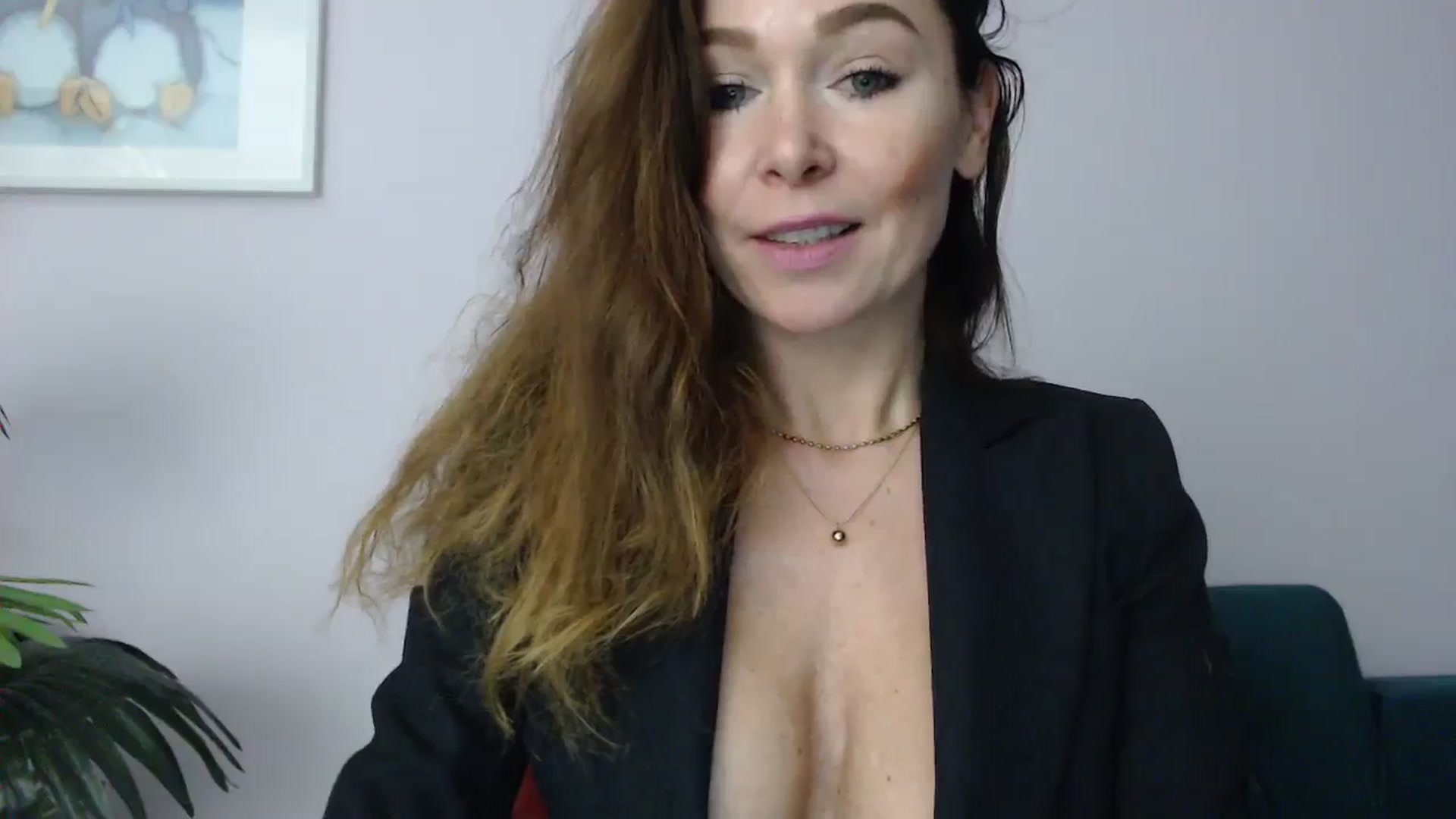 Gallery image thumbnail from Delilah_sweet's myfreecams stream on, 10/24/2024, 15:07 image 17 of 20