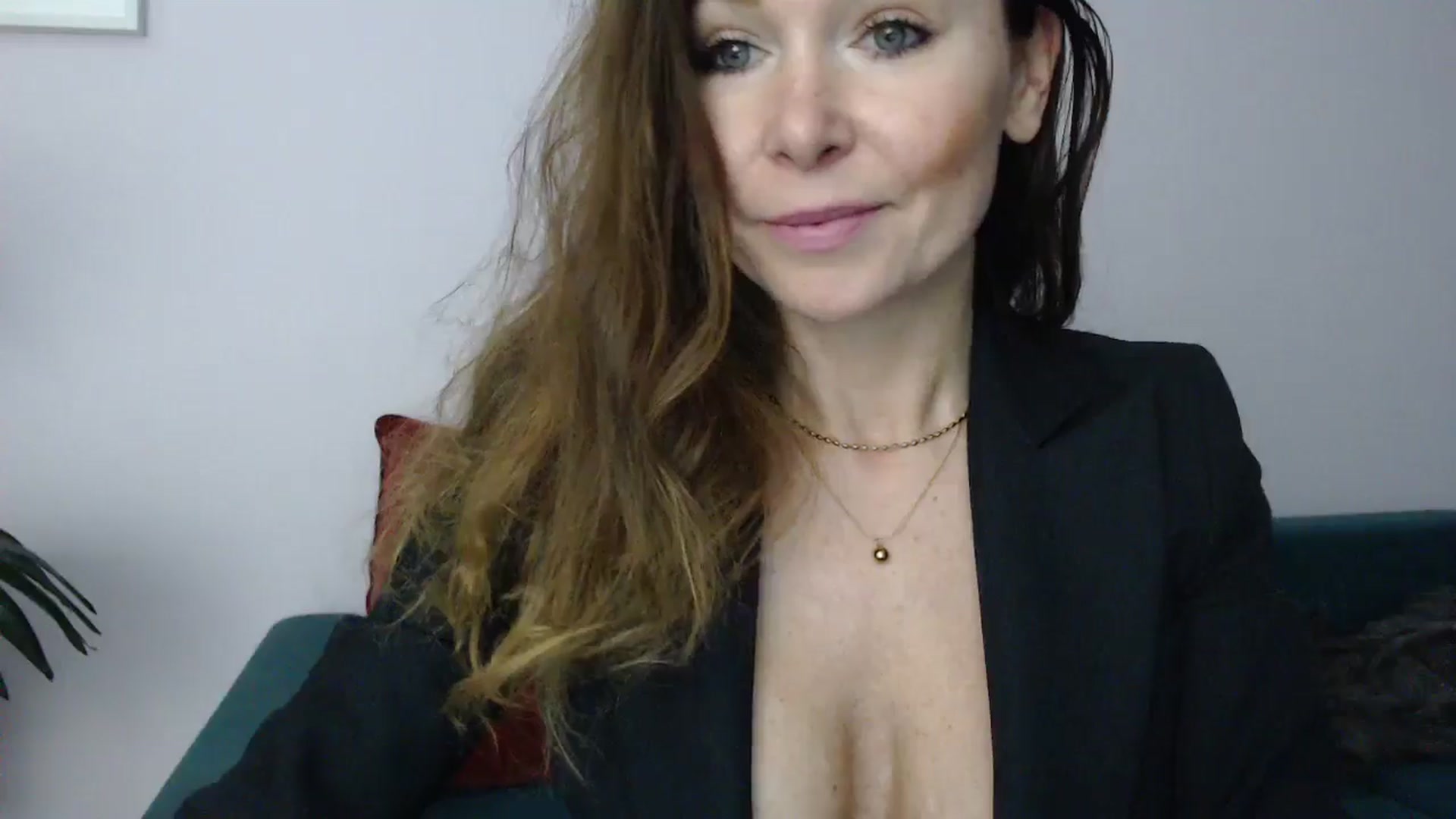Gallery image thumbnail from Delilah_sweet's myfreecams stream on, 10/24/2024, 15:07 image 4 of 20