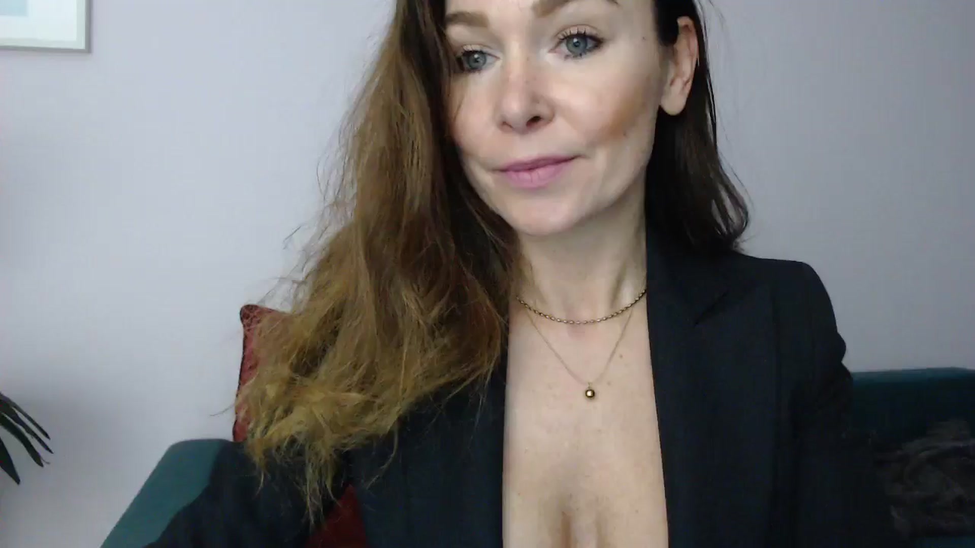 Gallery image thumbnail from Delilah_sweet's myfreecams stream on, 10/24/2024, 15:07 image 2 of 20