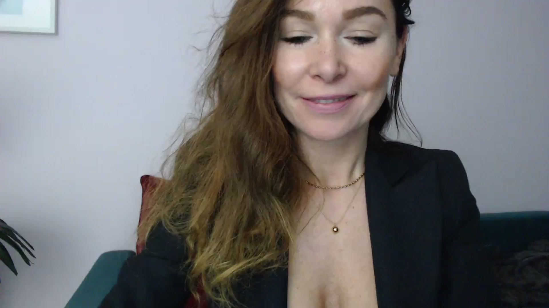 Gallery image thumbnail from Delilah_sweet's myfreecams stream on, 10/24/2024, 15:07 image 8 of 20