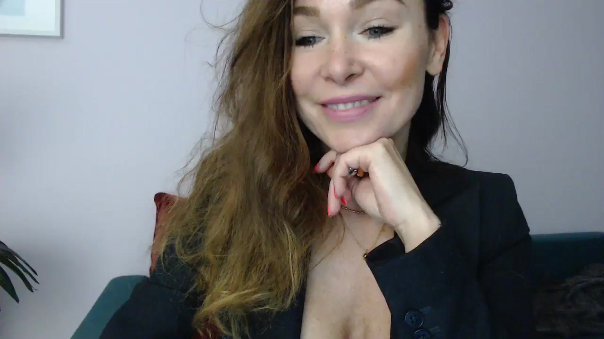 Gallery image thumbnail from Delilah_sweet's myfreecams stream on, 10/24/2024, 15:07 image 7 of 20