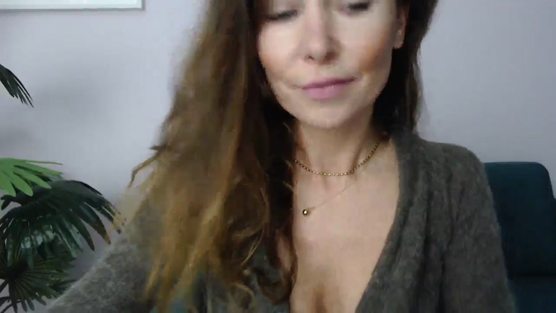 Gallery image thumbnail from Delilah_sweet's myfreecams stream on, 11/04/2024, 17:16 image 10 of 20