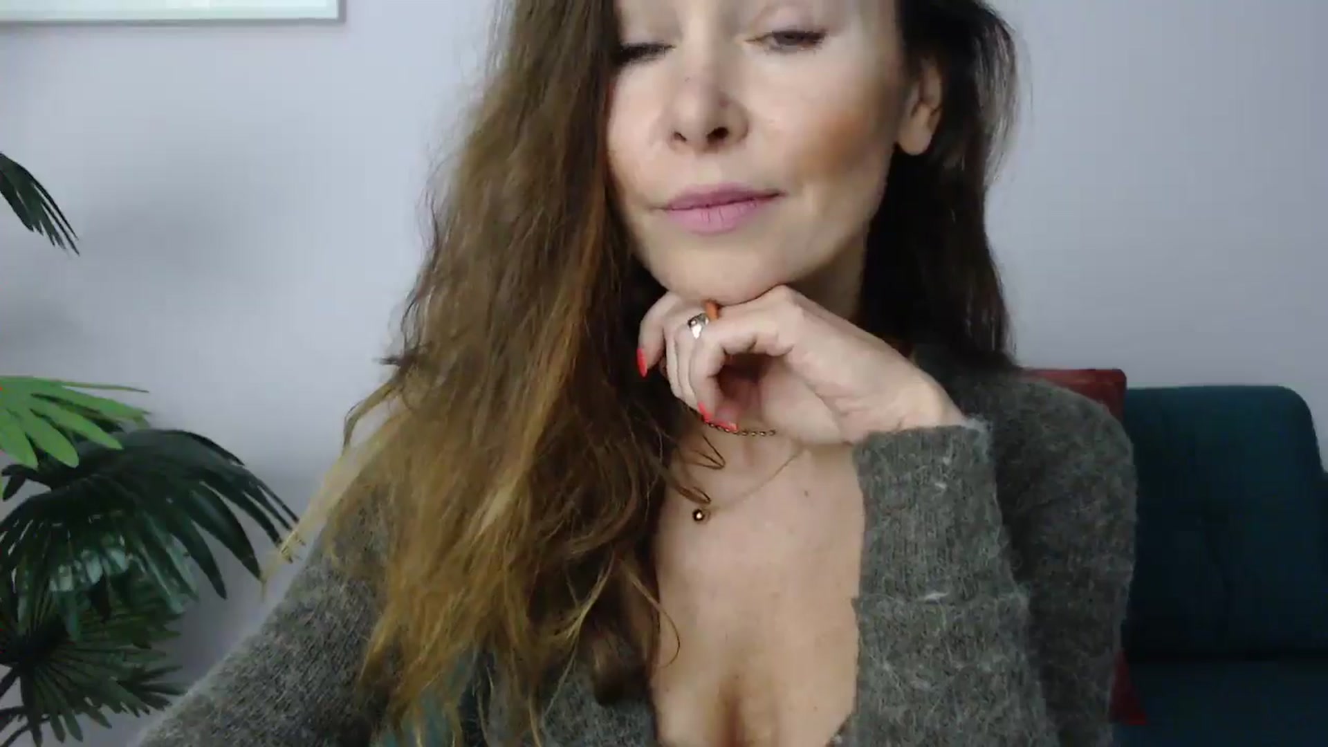 Gallery image thumbnail from Delilah_sweet's myfreecams stream on, 11/04/2024, 17:16 image 9 of 20