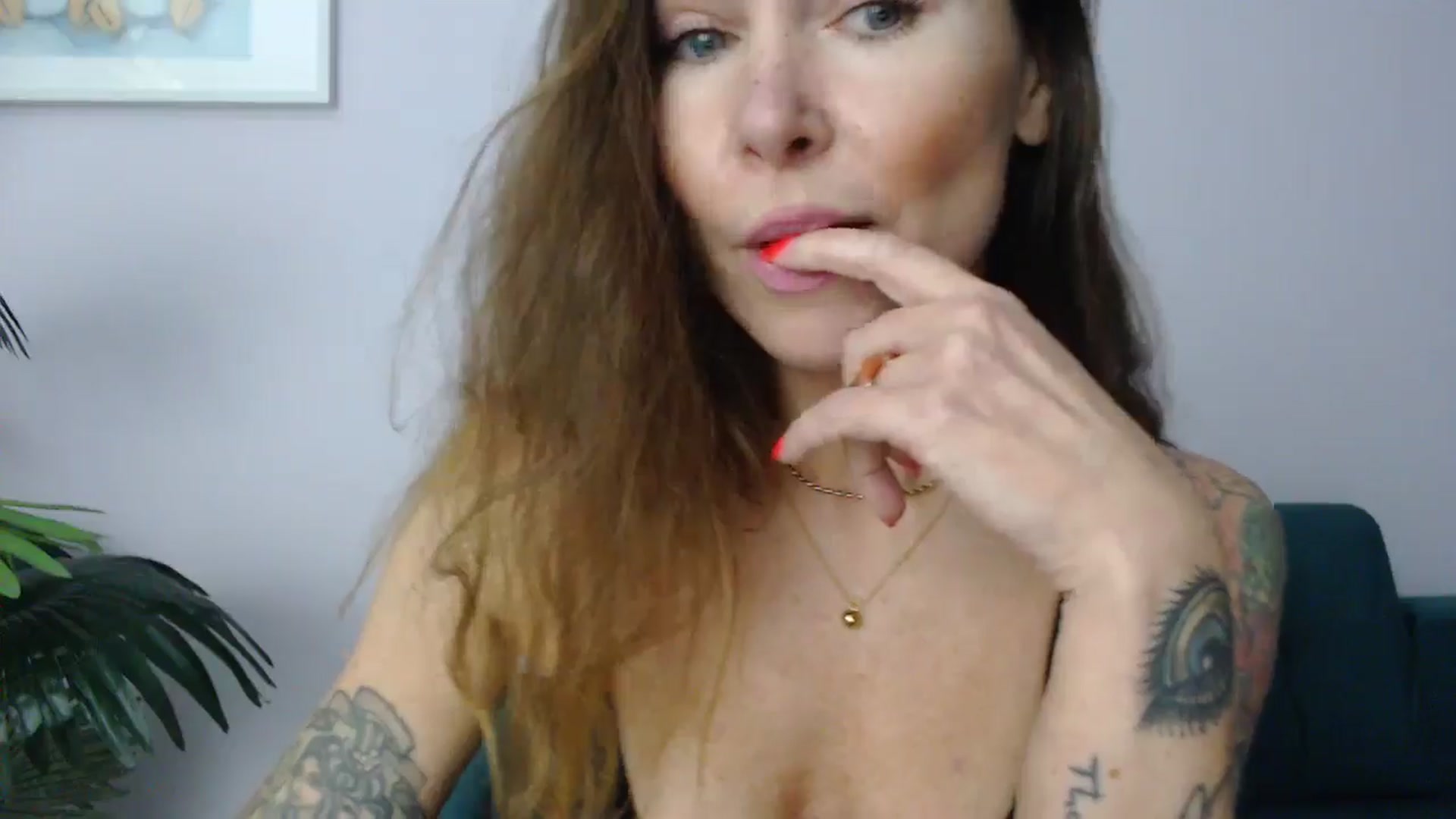 Gallery image thumbnail from Delilah_sweet's myfreecams stream on, 11/04/2024, 18:43 image 5 of 20