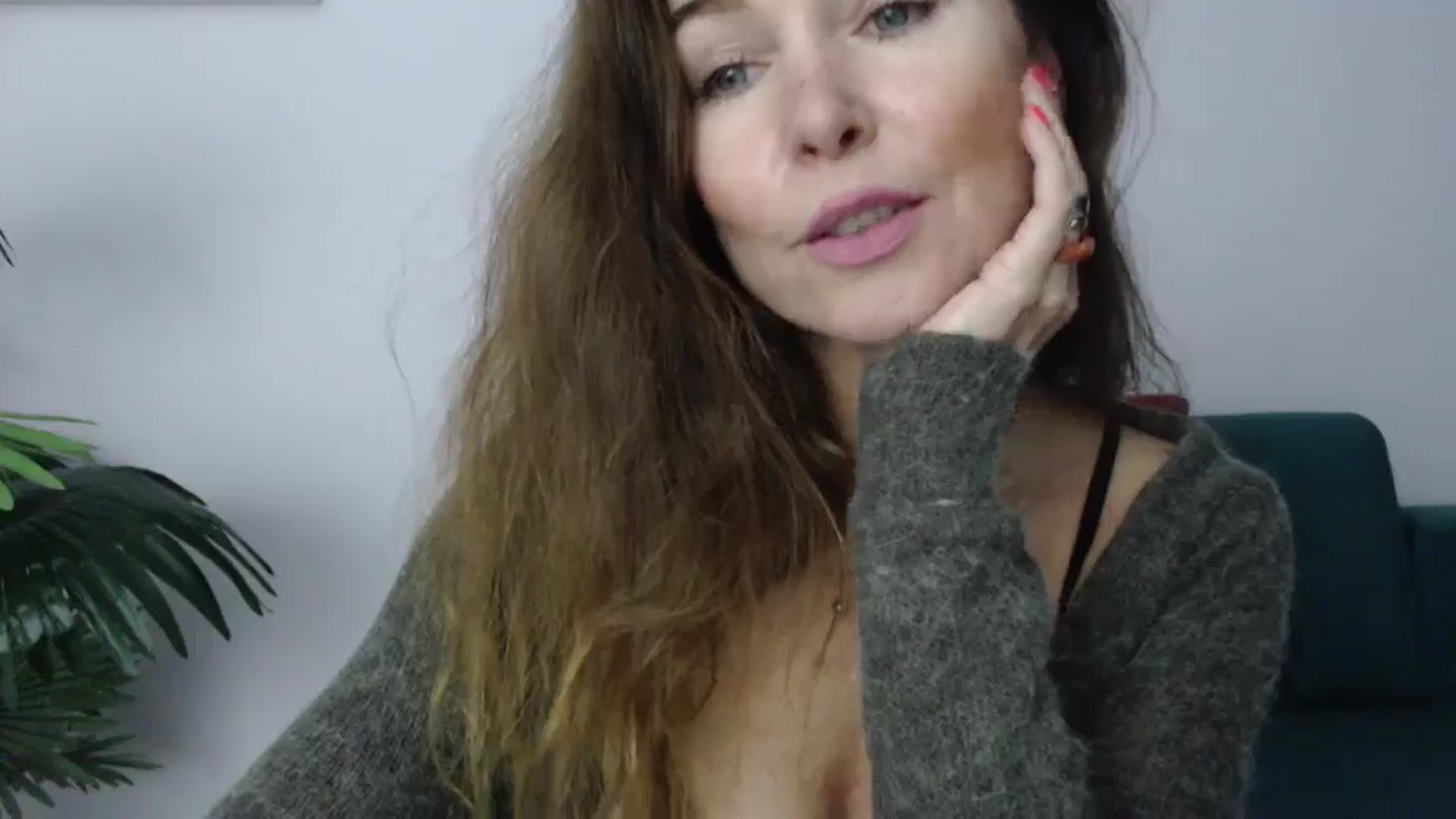 Gallery image thumbnail from Delilah_sweet's myfreecams stream on, 11/04/2024, 18:43 image 11 of 20