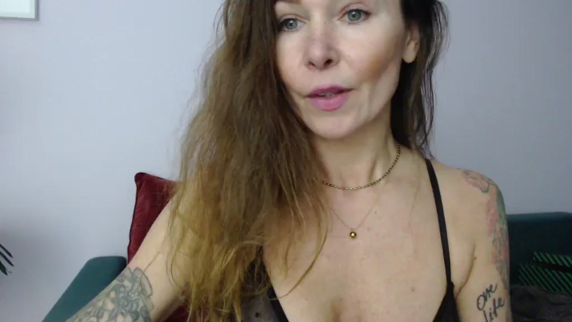 Gallery image thumbnail from Delilah_sweet's myfreecams stream on, 11/04/2024, 19:13 image 5 of 20
