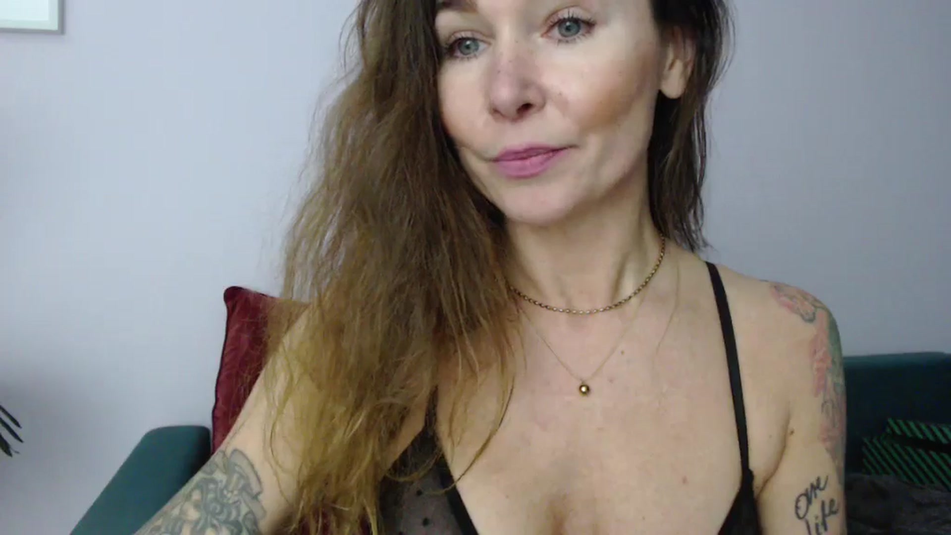 Gallery image thumbnail from Delilah_sweet's myfreecams stream on, 11/04/2024, 19:13 image 4 of 20