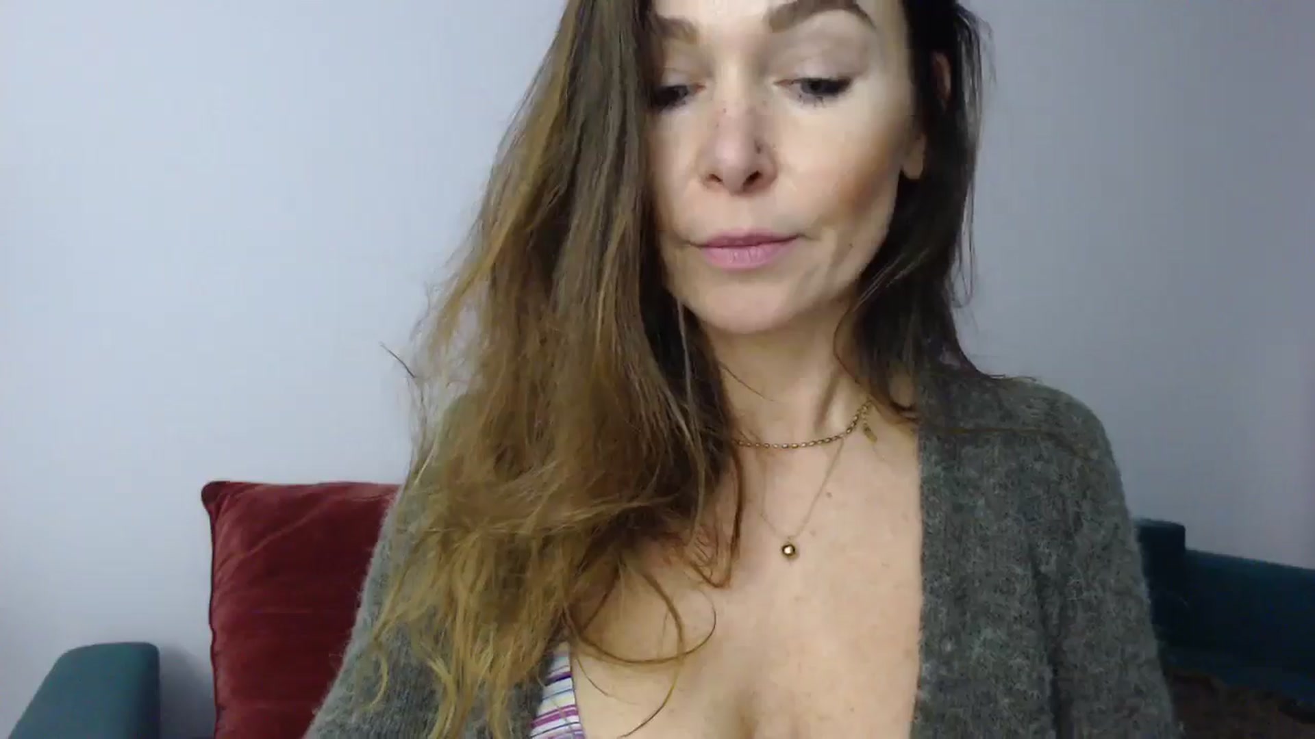 Gallery image thumbnail from Delilah_sweet's myfreecams stream on, 11/05/2024, 15:49 image 10 of 20