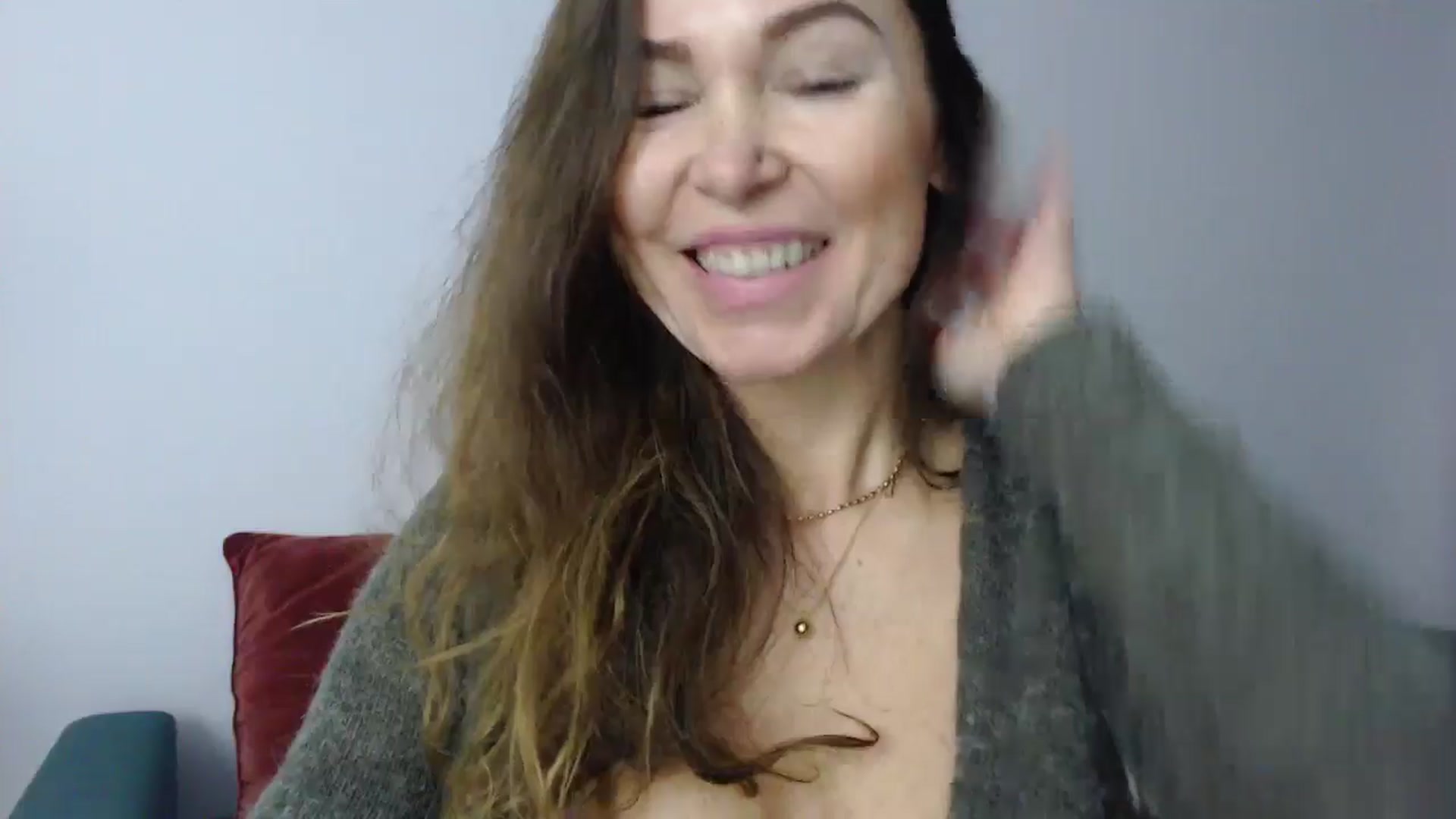 Gallery image thumbnail from Delilah_sweet's myfreecams stream on, 11/05/2024, 15:49 image 19 of 20