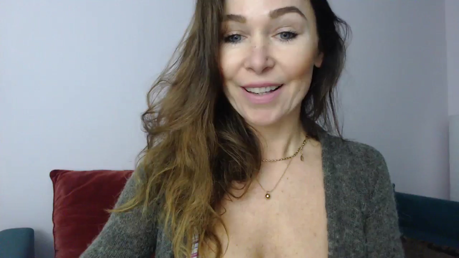 Gallery image thumbnail from Delilah_sweet's myfreecams stream on, 11/05/2024, 15:49 image 5 of 20