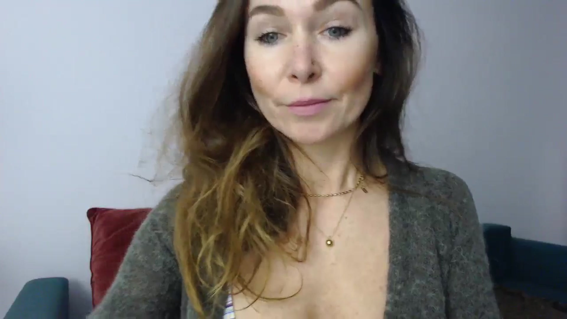 Gallery image thumbnail from Delilah_sweet's myfreecams stream on, 11/05/2024, 15:49 image 12 of 20