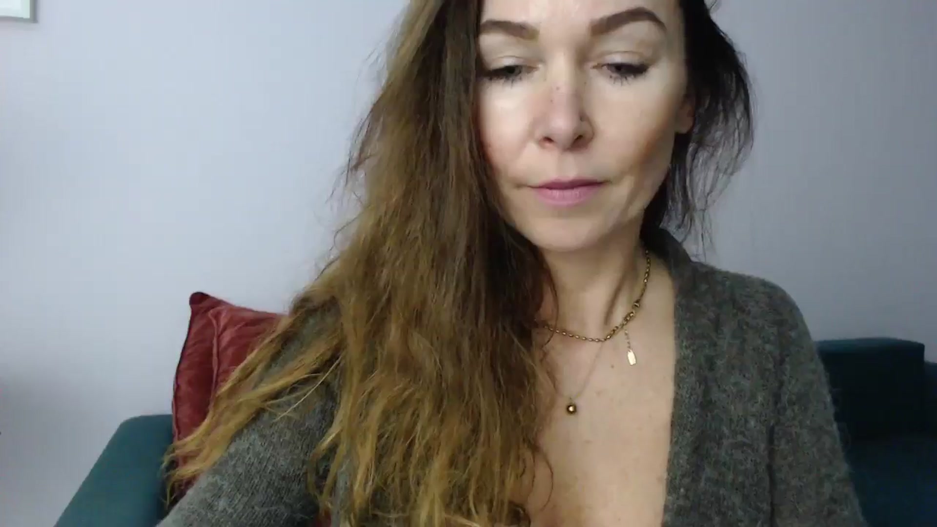 Gallery image thumbnail from Delilah_sweet's myfreecams stream on, 11/05/2024, 18:22 image 4 of 20