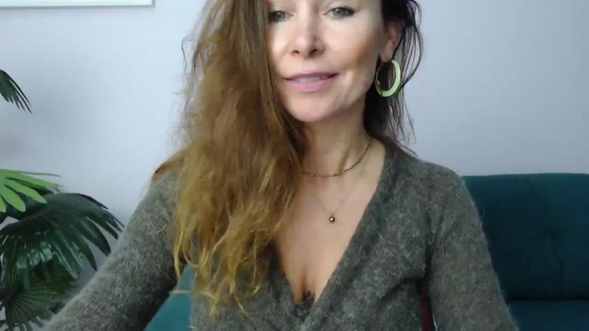 Gallery image thumbnail from Delilah_sweet's myfreecams stream on, 11/06/2024, 18:43 image 8 of 20