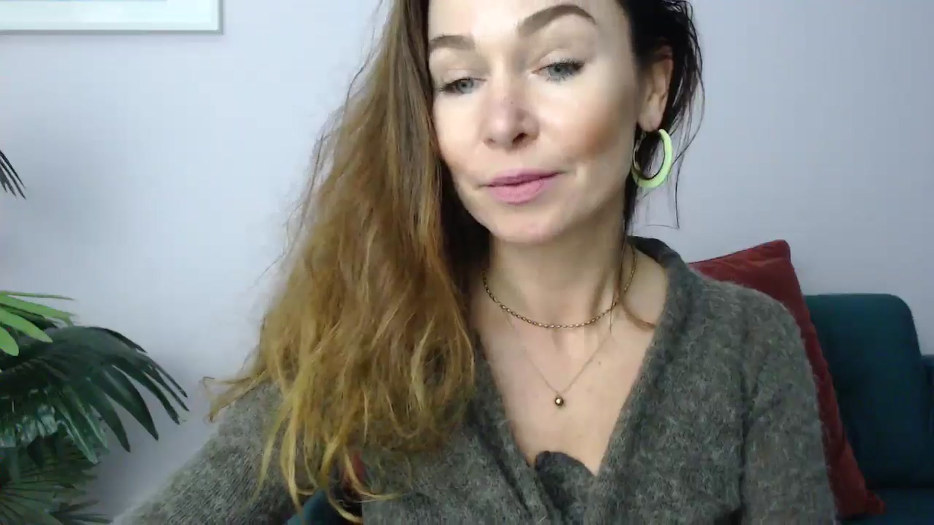 Gallery image thumbnail from Delilah_sweet's myfreecams stream on, 11/06/2024, 19:57 image 3 of 20