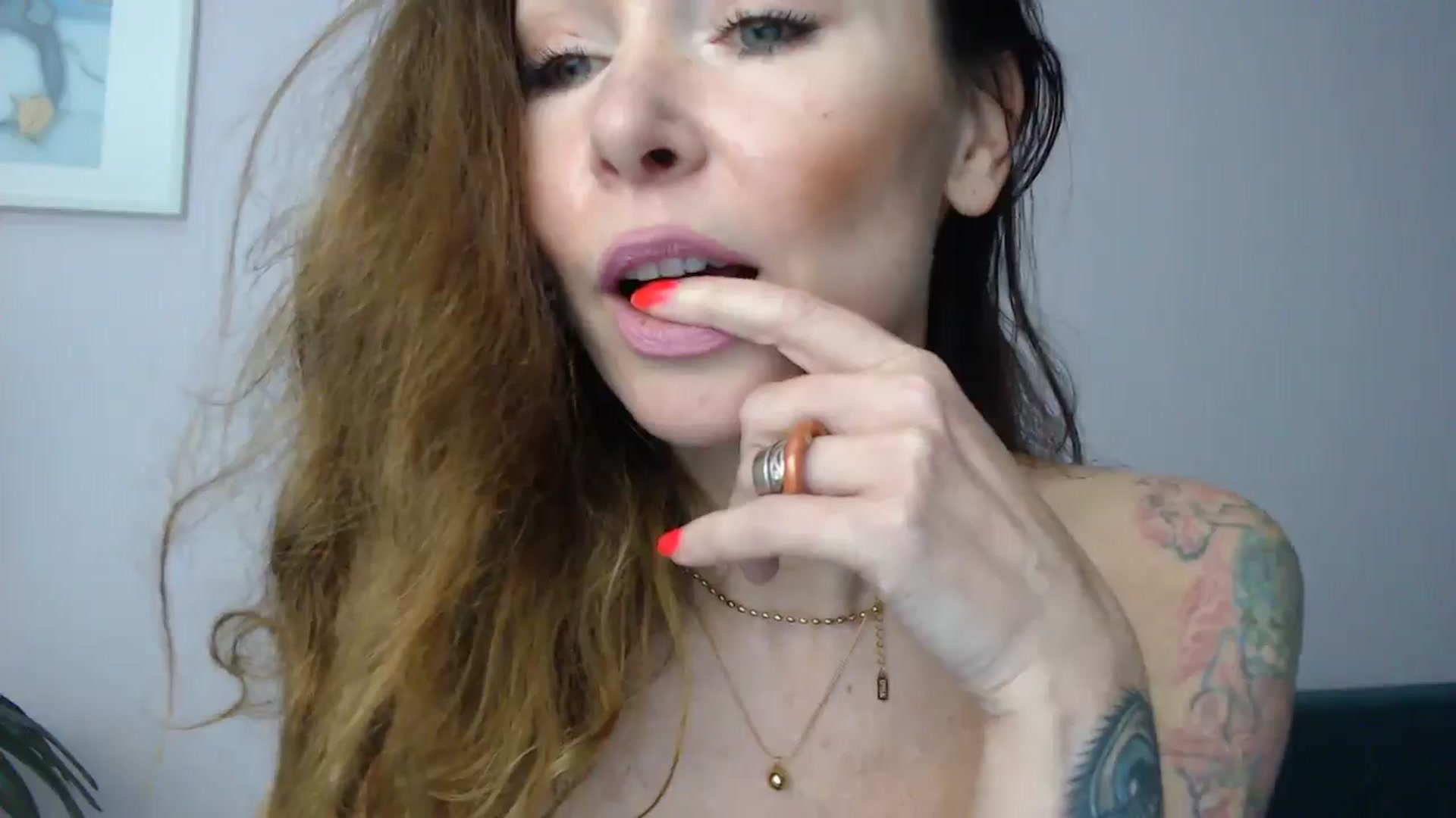 Gallery image thumbnail from Delilah_sweet's myfreecams stream on, 11/07/2024, 17:01 image 15 of 20