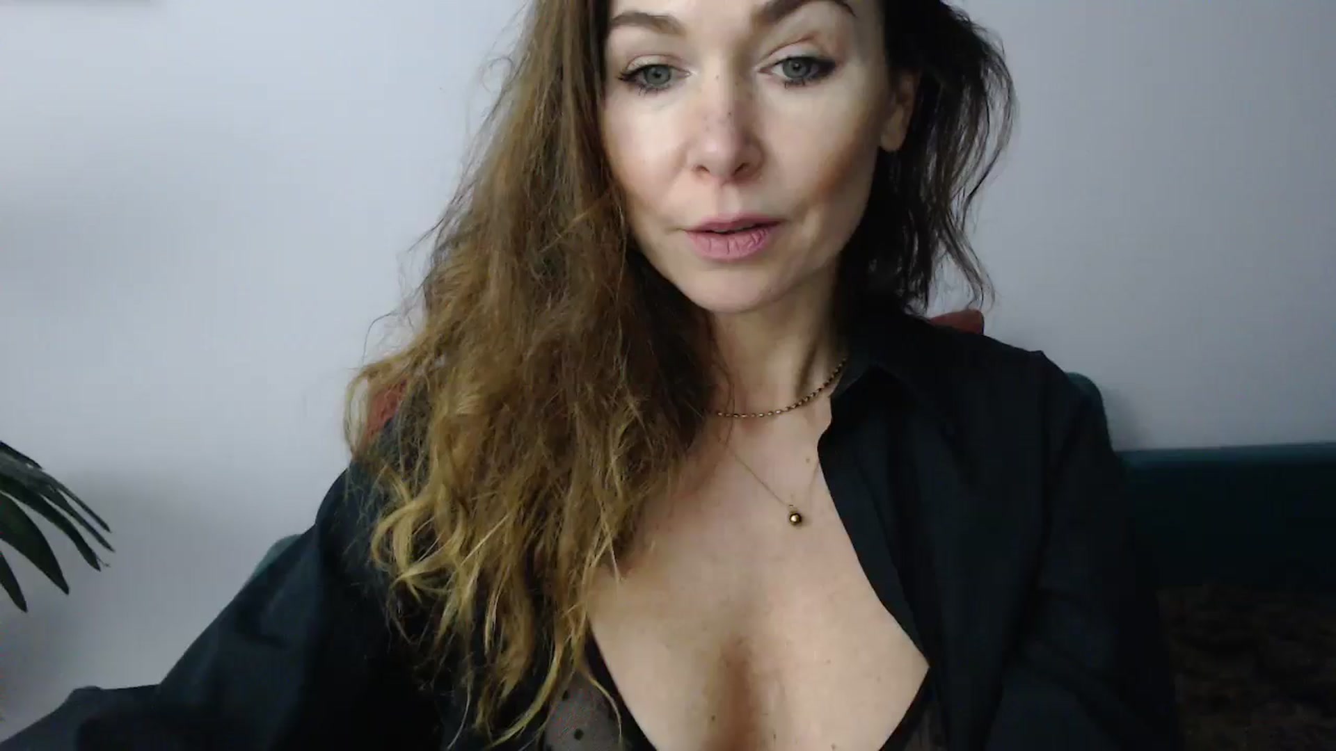 Gallery image thumbnail from Delilah_sweet's myfreecams stream on, 11/11/2024, 18:50 image 20 of 20