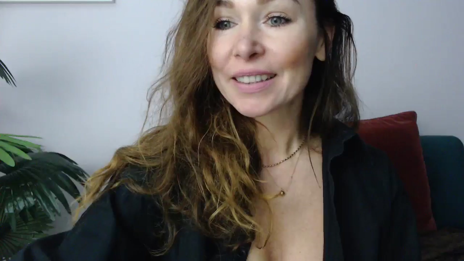 Gallery image thumbnail from Delilah_sweet's myfreecams stream on, 11/12/2024, 18:20 image 11 of 20