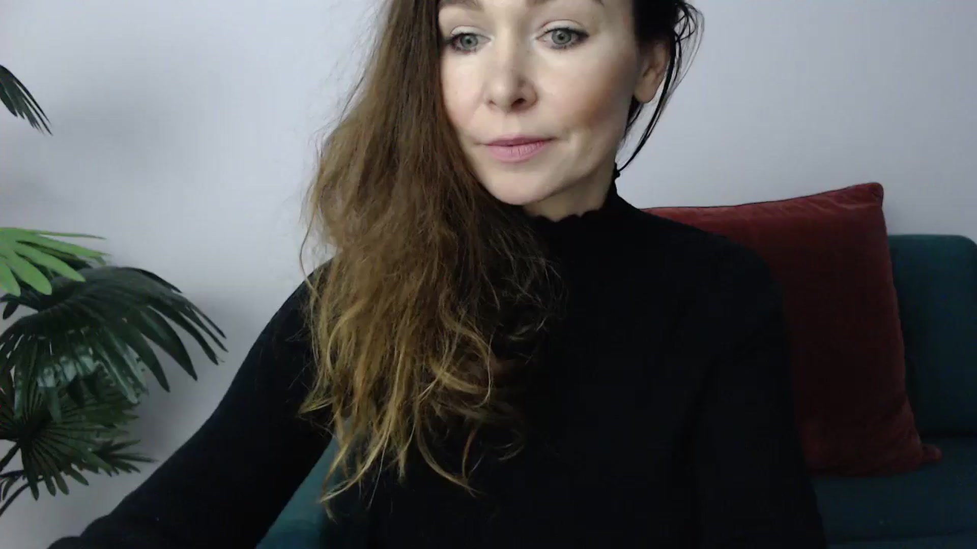 Gallery image thumbnail from Delilah_sweet's myfreecams stream on, 11/13/2024, 17:23 image 18 of 20