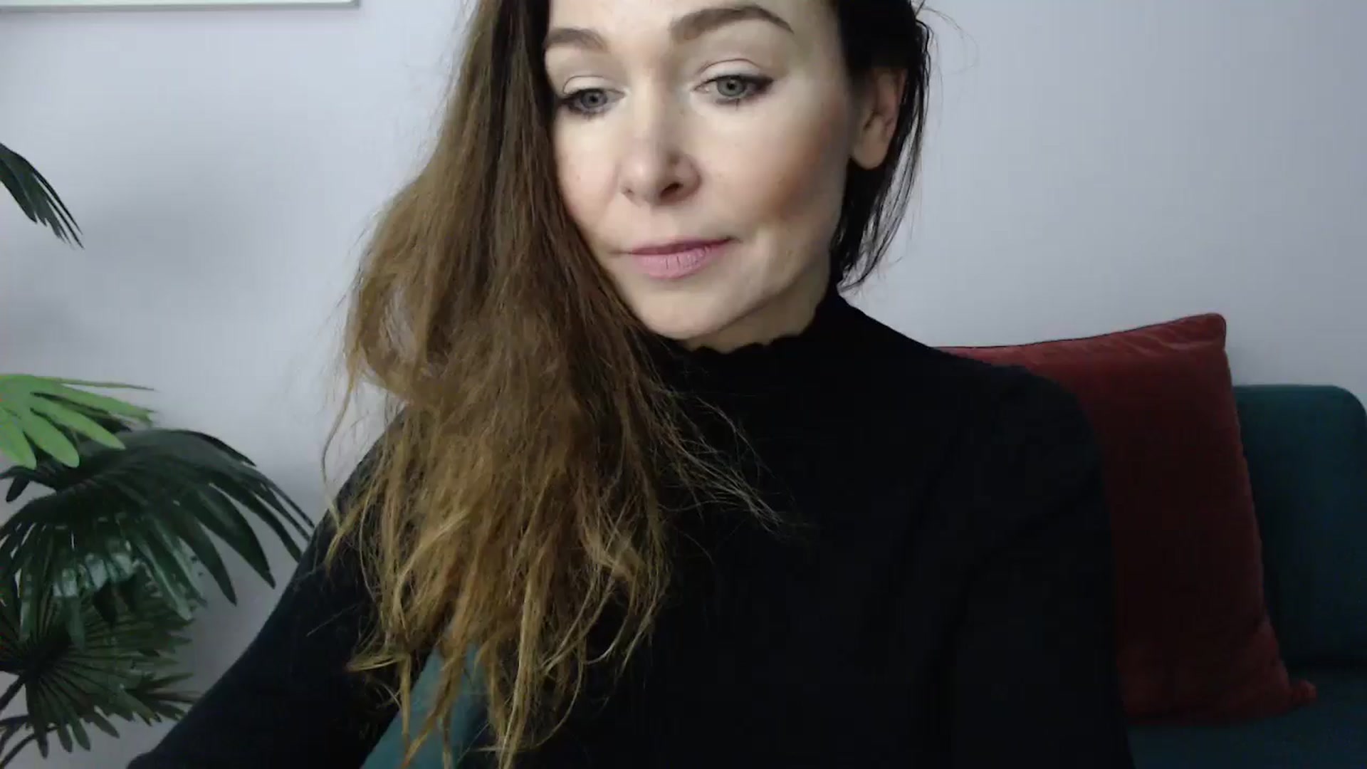 Gallery image thumbnail from Delilah_sweet's myfreecams stream on, 11/13/2024, 17:23 image 13 of 20
