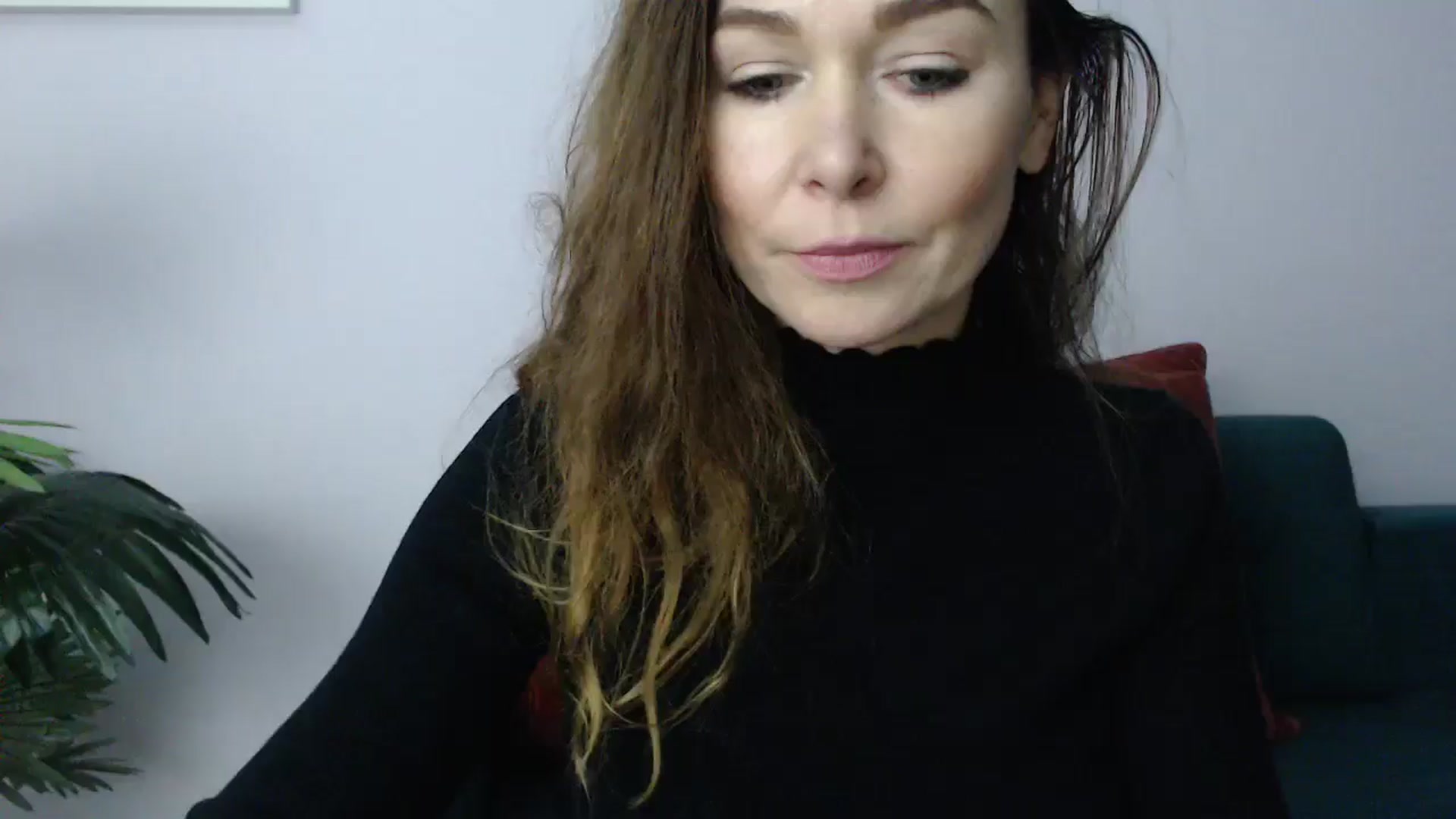 Gallery image thumbnail from Delilah_sweet's myfreecams stream on, 11/13/2024, 18:10 image 18 of 20