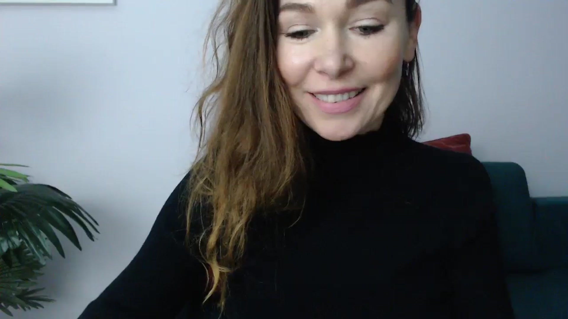 Gallery image thumbnail from Delilah_sweet's myfreecams stream on, 11/13/2024, 18:10 image 7 of 20