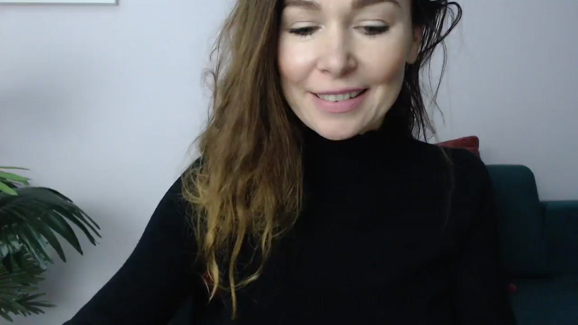 Gallery image thumbnail from Delilah_sweet's myfreecams stream on, 11/13/2024, 18:10 image 10 of 20
