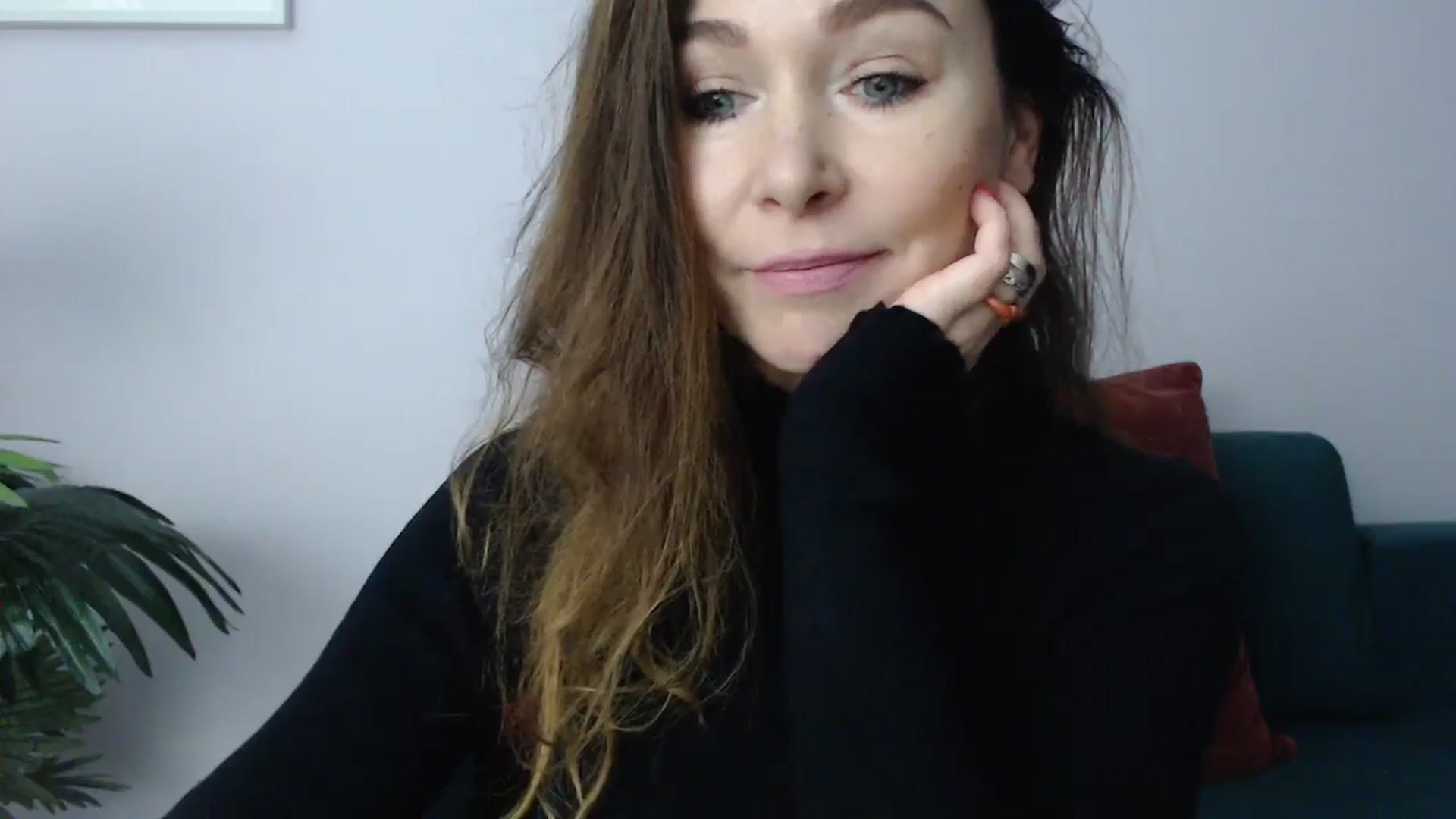 Gallery image thumbnail from Delilah_sweet's myfreecams stream on, 11/14/2024, 15:52 image 9 of 20