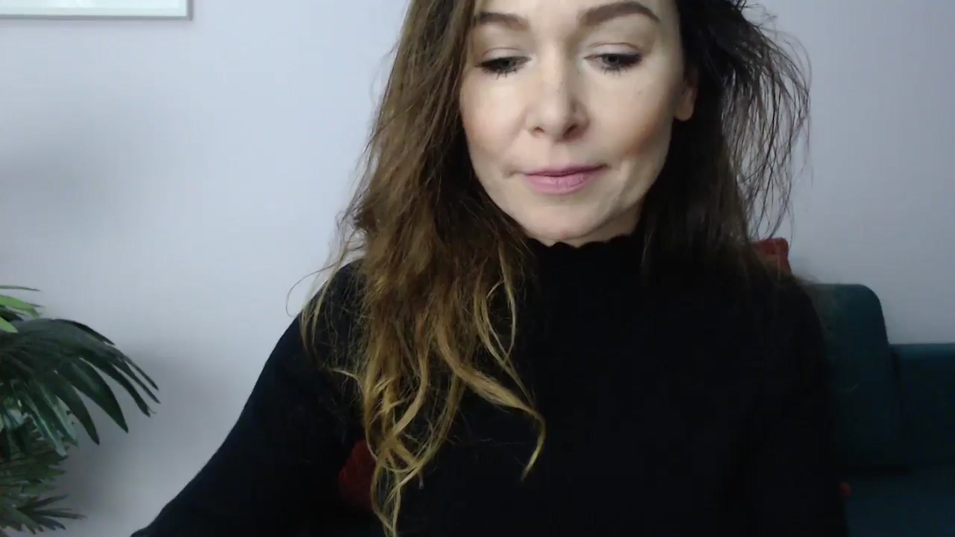 Gallery image thumbnail from Delilah_sweet's myfreecams stream on, 11/14/2024, 15:52 image 10 of 20