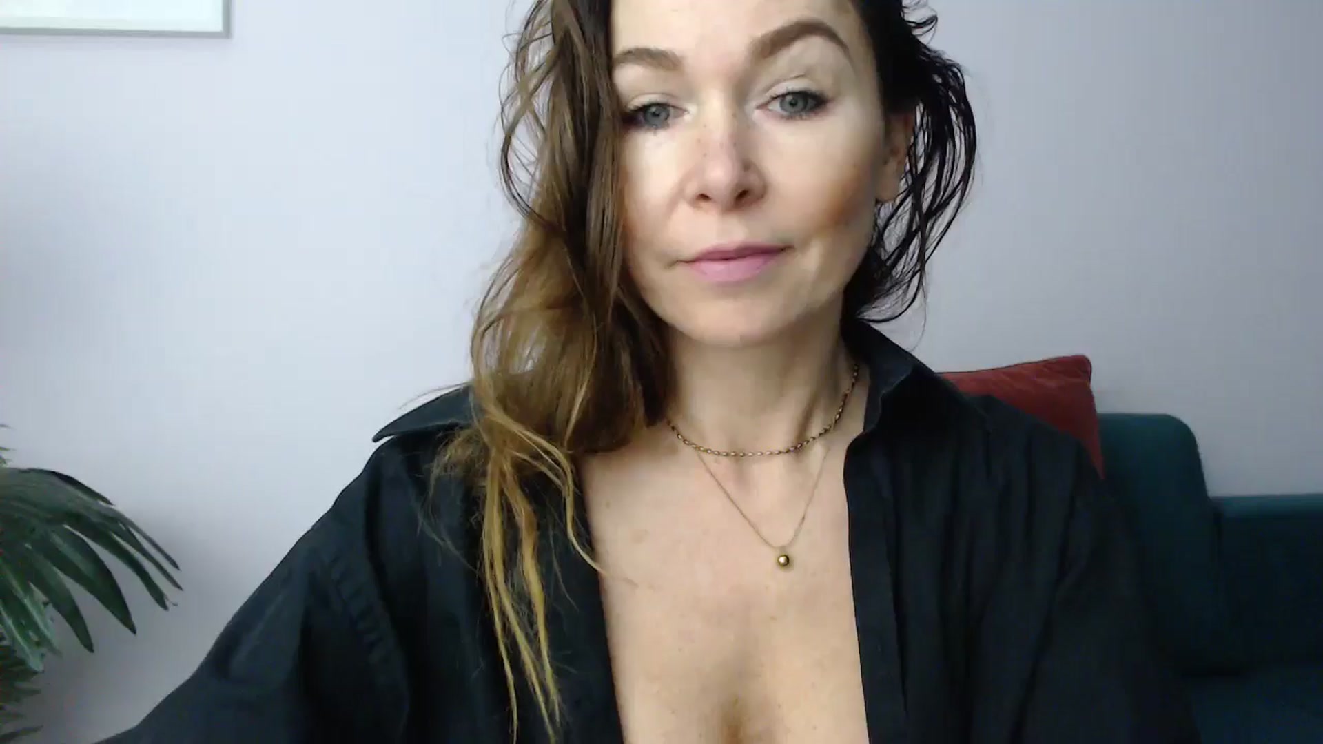 Gallery image thumbnail from Delilah_sweet's myfreecams stream on, 11/19/2024, 17:07 image 1 of 20