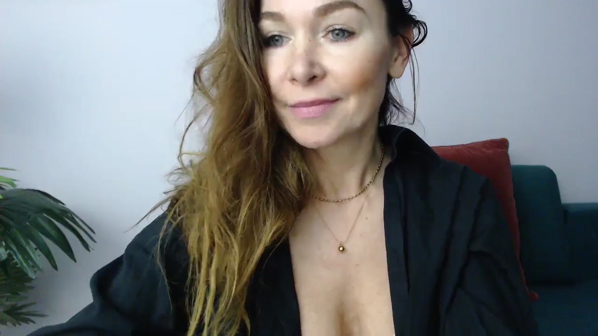 Gallery image thumbnail from Delilah_sweet's myfreecams stream on, 11/19/2024, 17:07 image 13 of 20