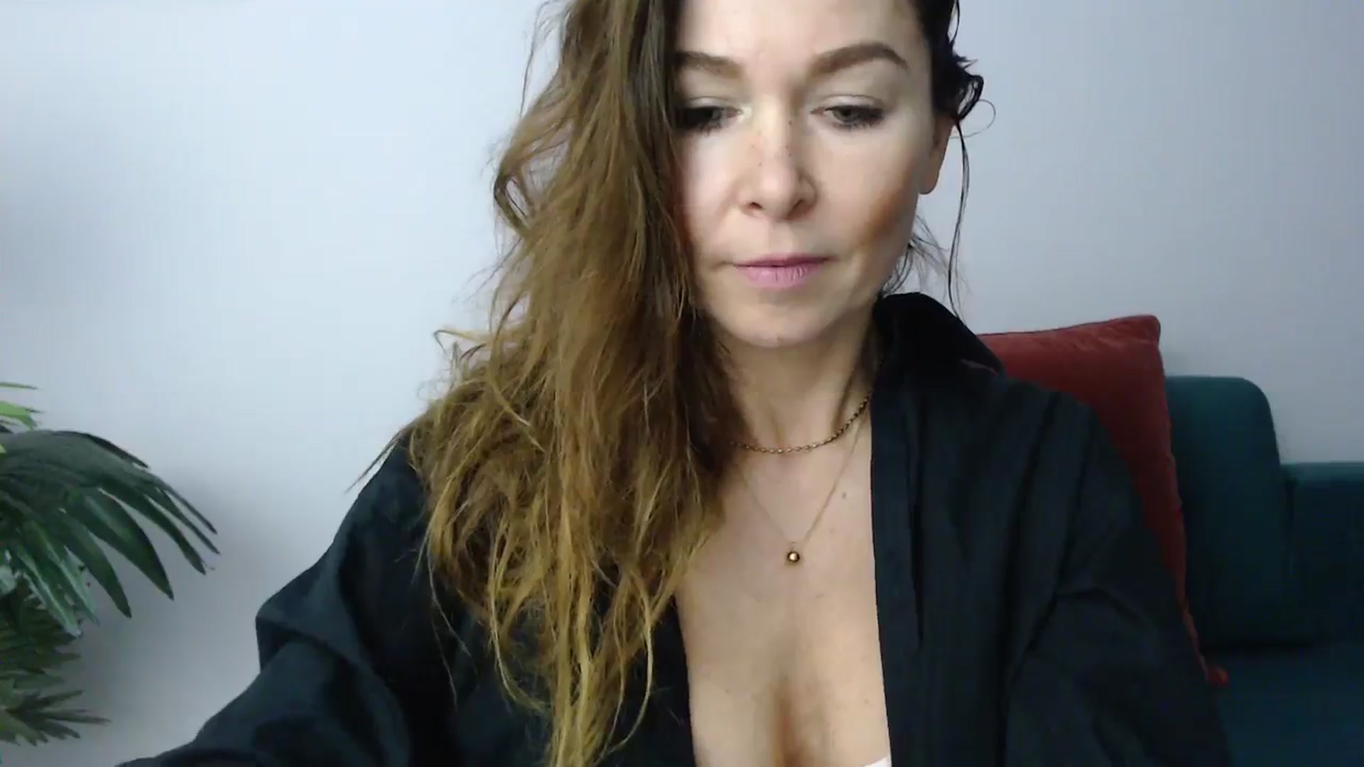 Gallery image thumbnail from Delilah_sweet's myfreecams stream on, 11/19/2024, 17:07 image 16 of 20