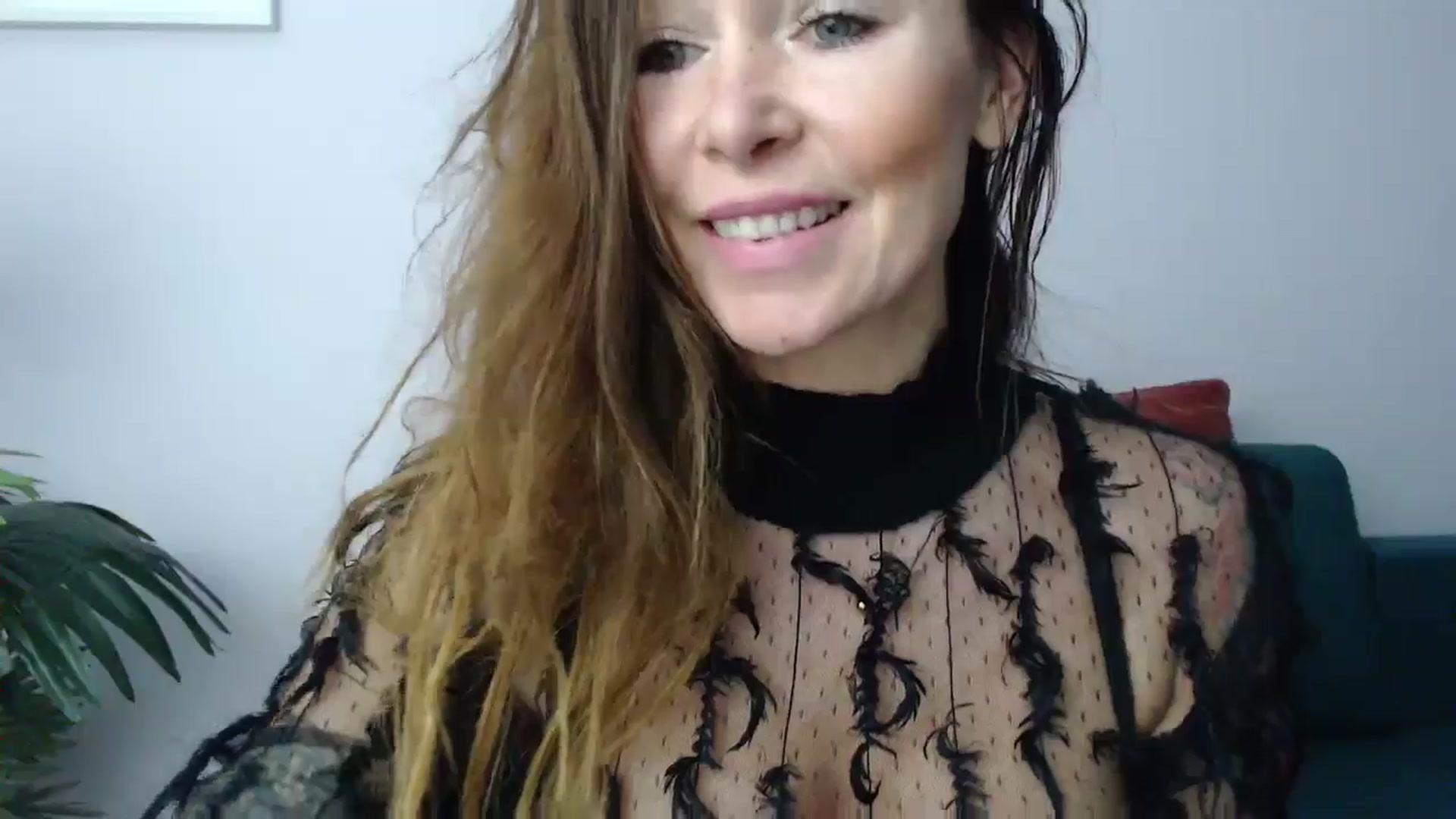 Gallery image thumbnail from Delilah_sweet's myfreecams stream on, 11/19/2024, 17:41 image 4 of 20