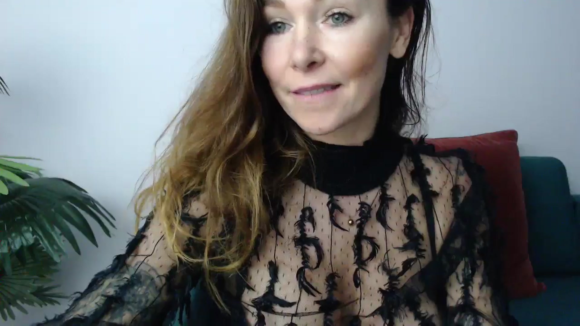 Gallery image thumbnail from Delilah_sweet's myfreecams stream on, 11/19/2024, 17:41 image 12 of 20