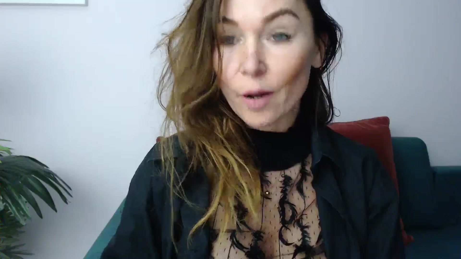 Gallery image thumbnail from Delilah_sweet's myfreecams stream on, 11/19/2024, 17:41 image 2 of 20